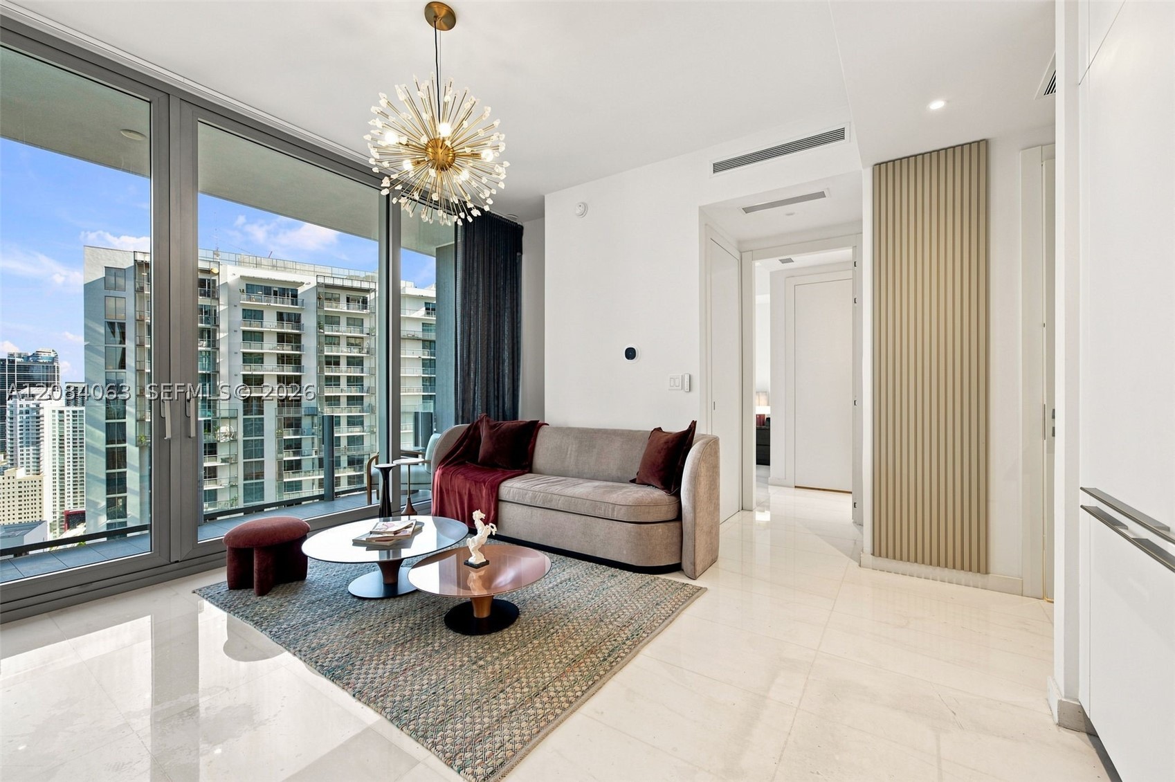 image Aston Martin Residences9