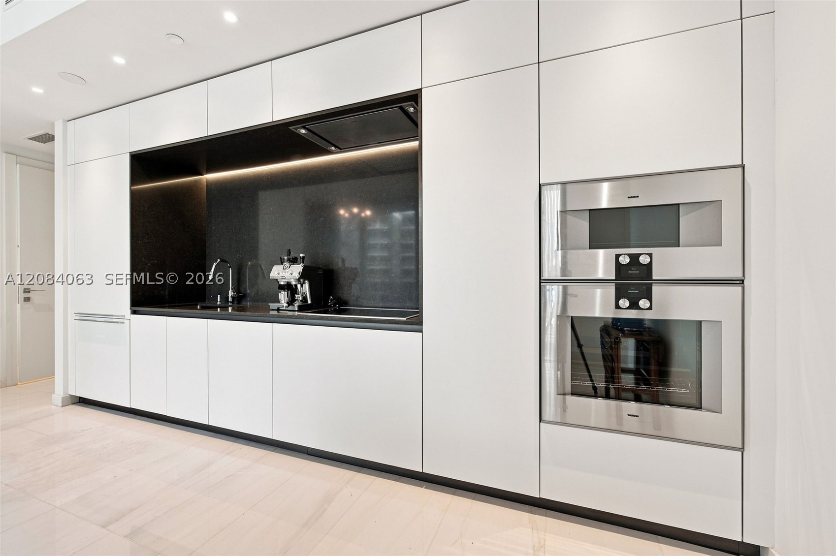 image Aston Martin Residences12