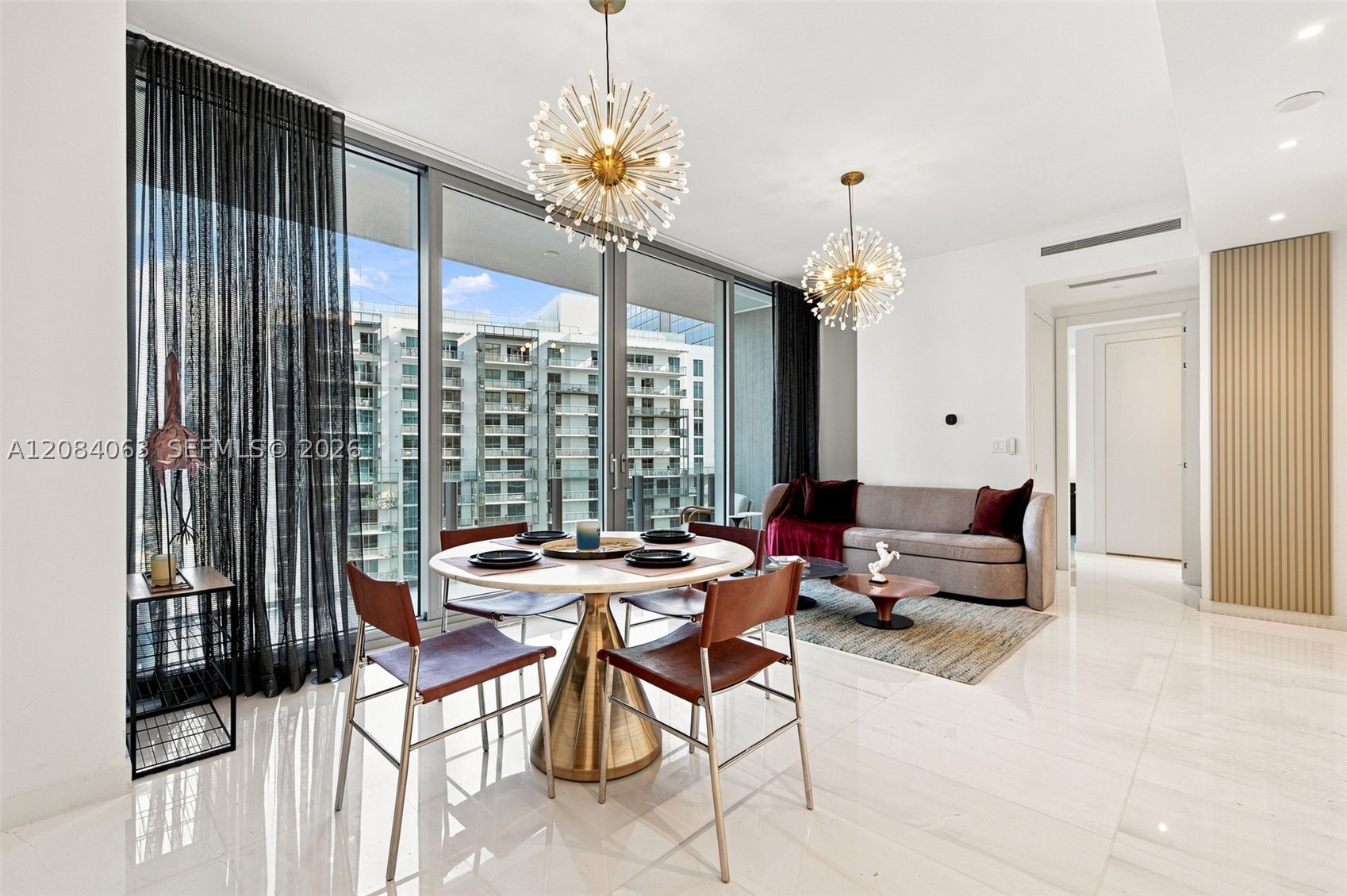 image Aston Martin Residences2