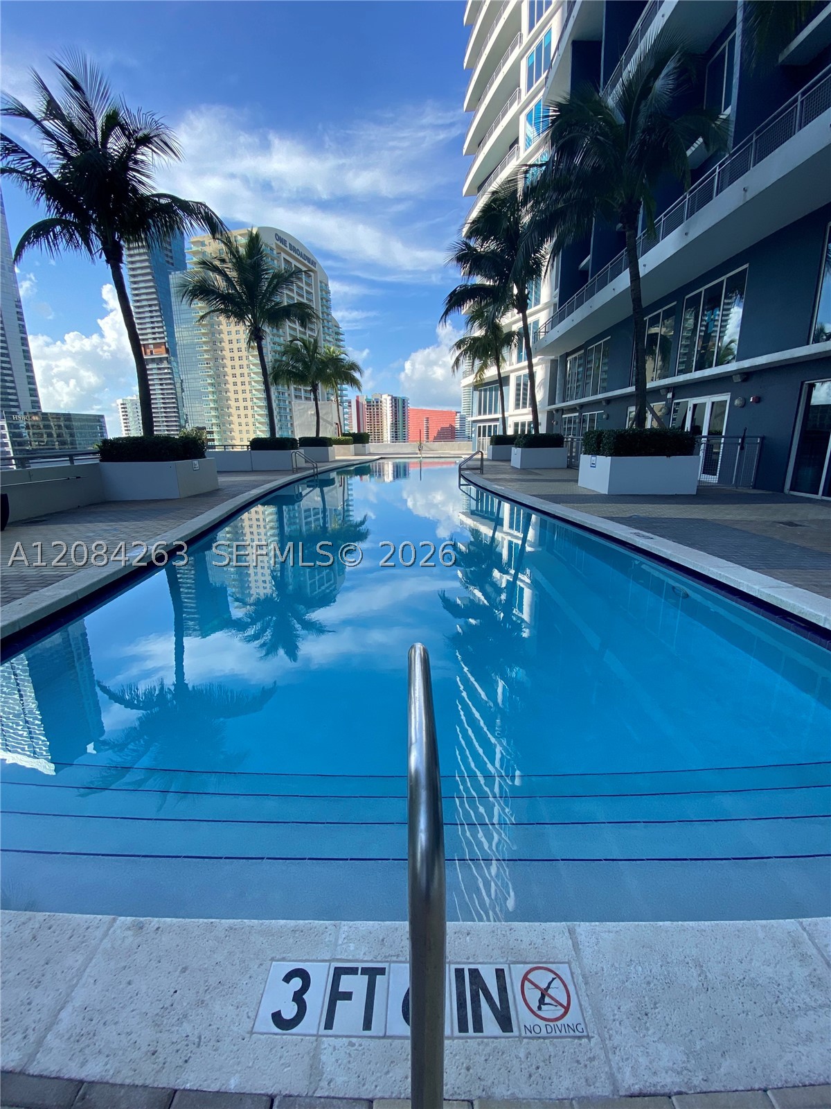 image Infinity at Brickell29