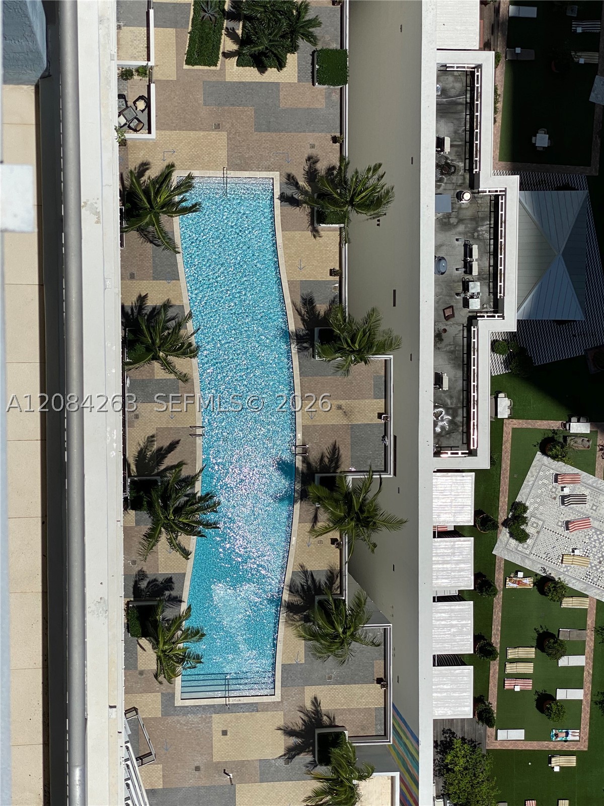 image Infinity at Brickell32