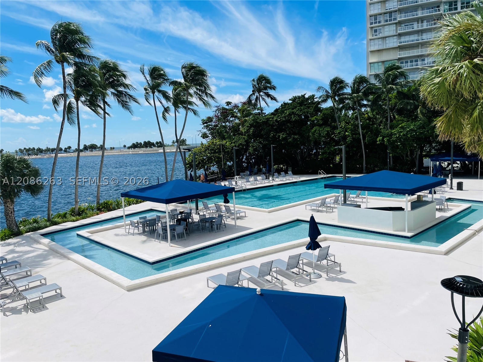 image Brickell Bay Club27