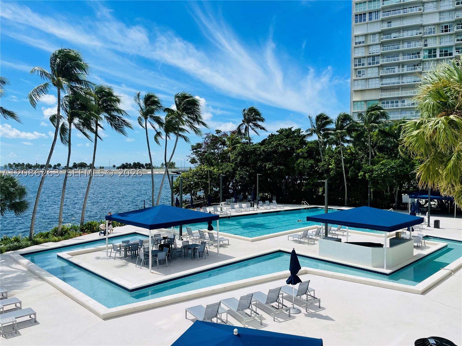 image Brickell Bay Club28