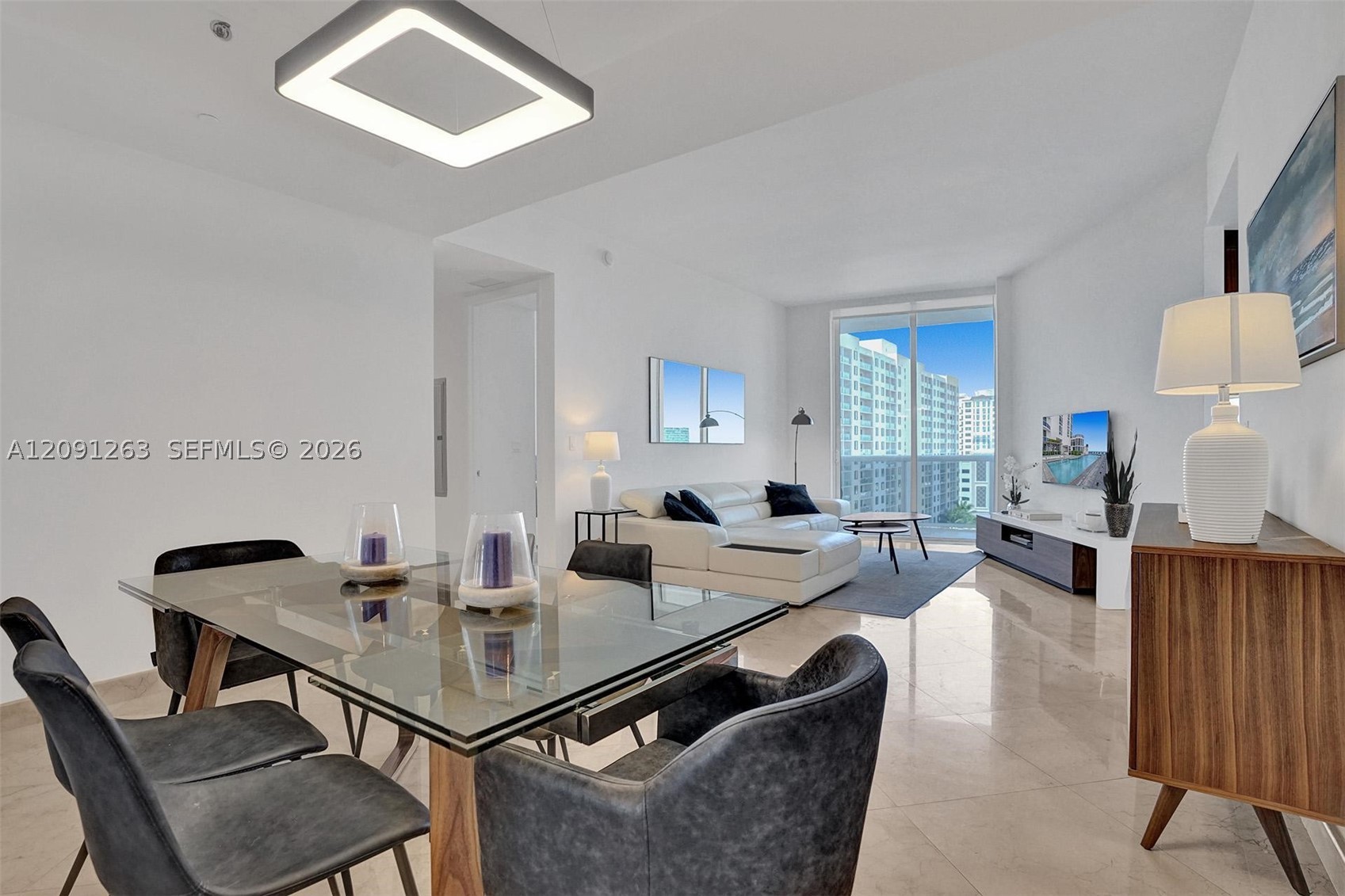 16001 Collins Ave #805