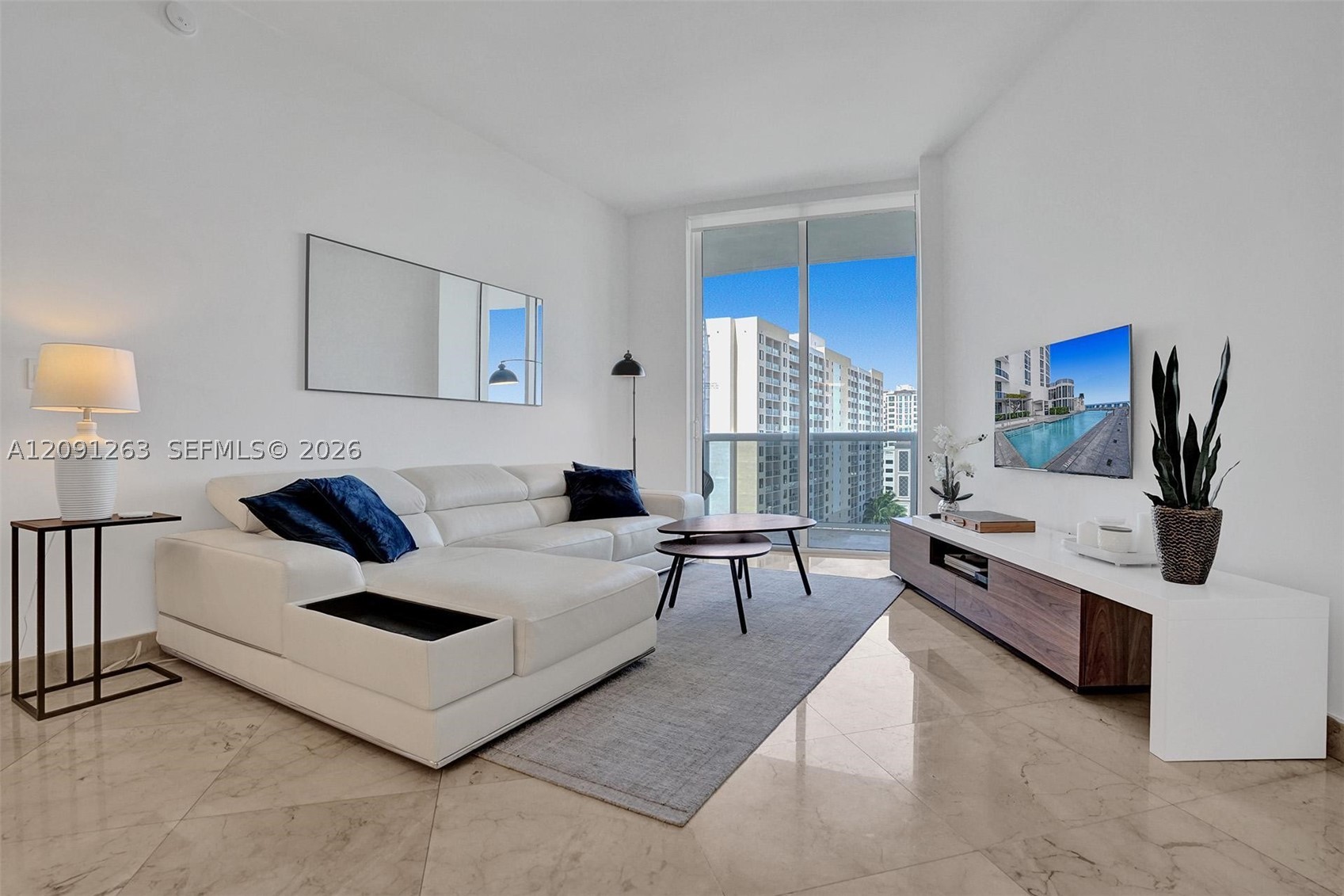 image Trump Tower I10