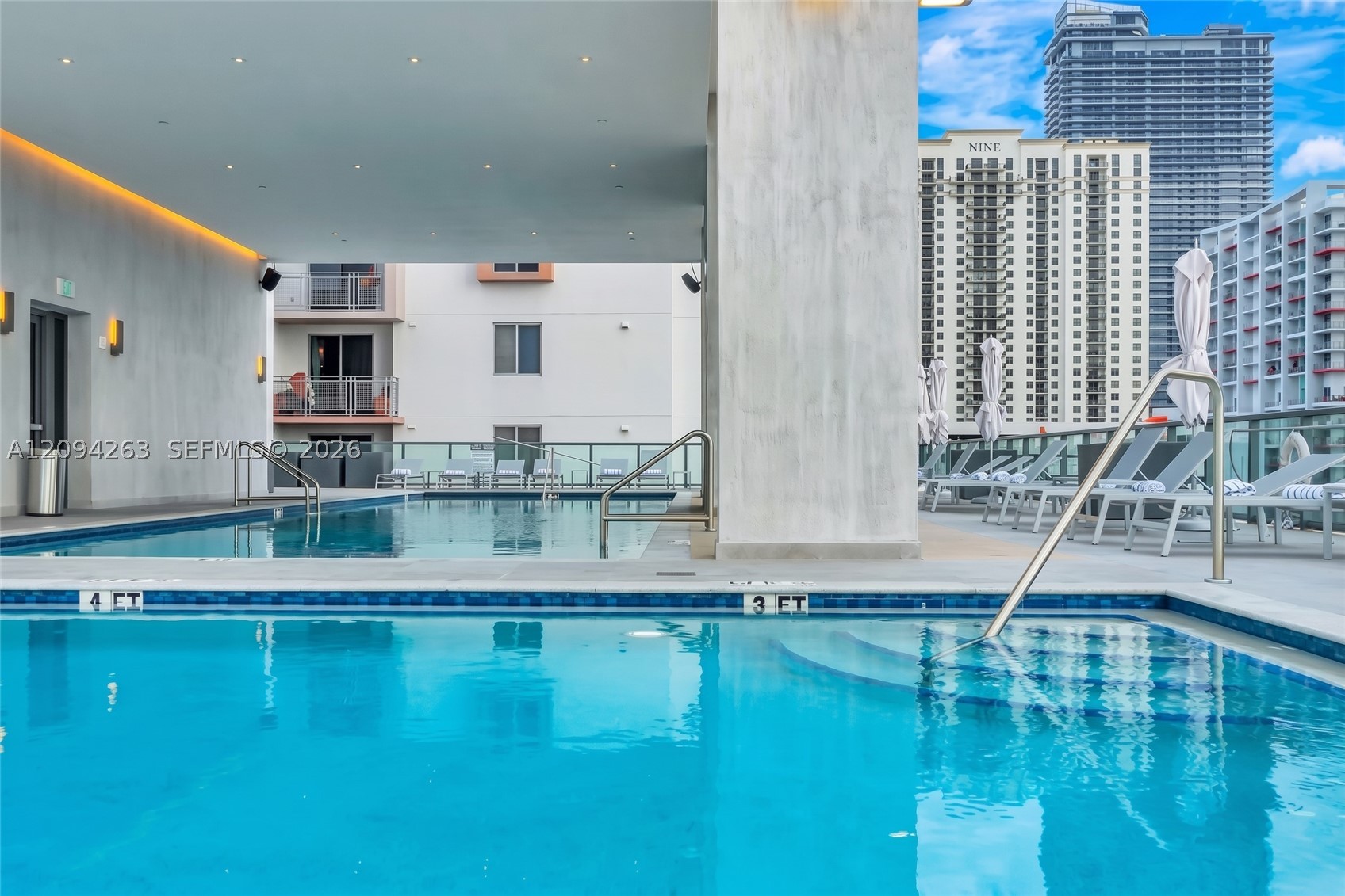 image Smart Brickell III14