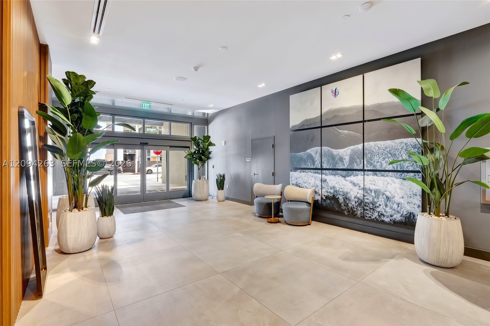 image Smart Brickell III16