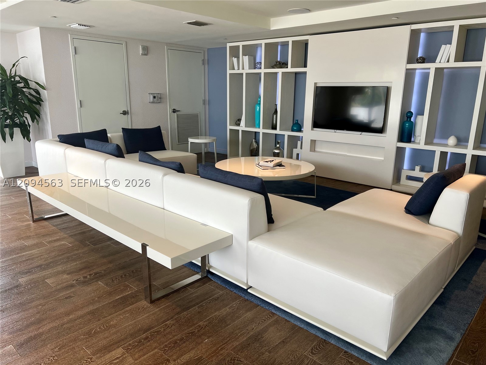 image Baltus House16