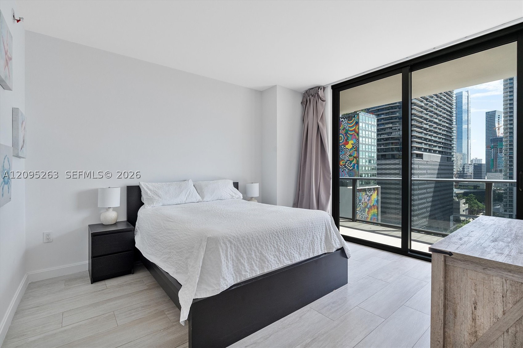image Brickell Heights East14