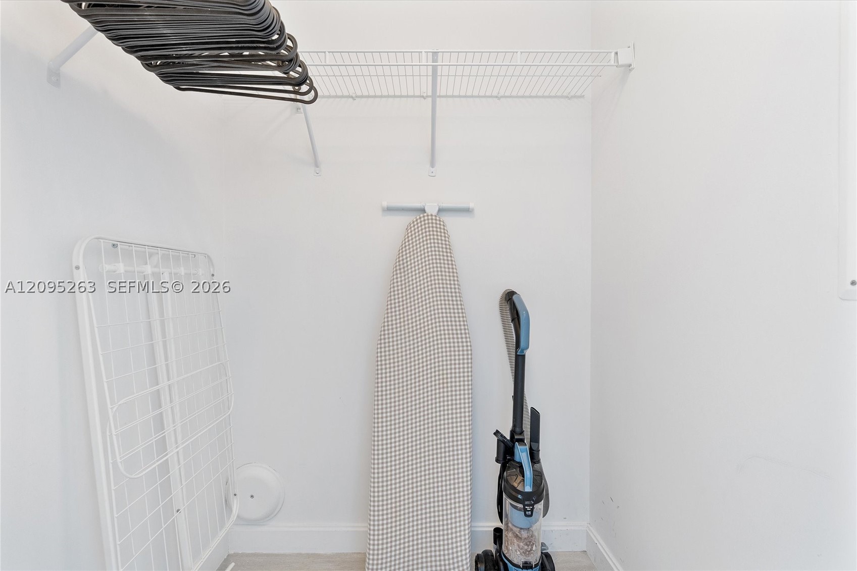 image Brickell Heights East16