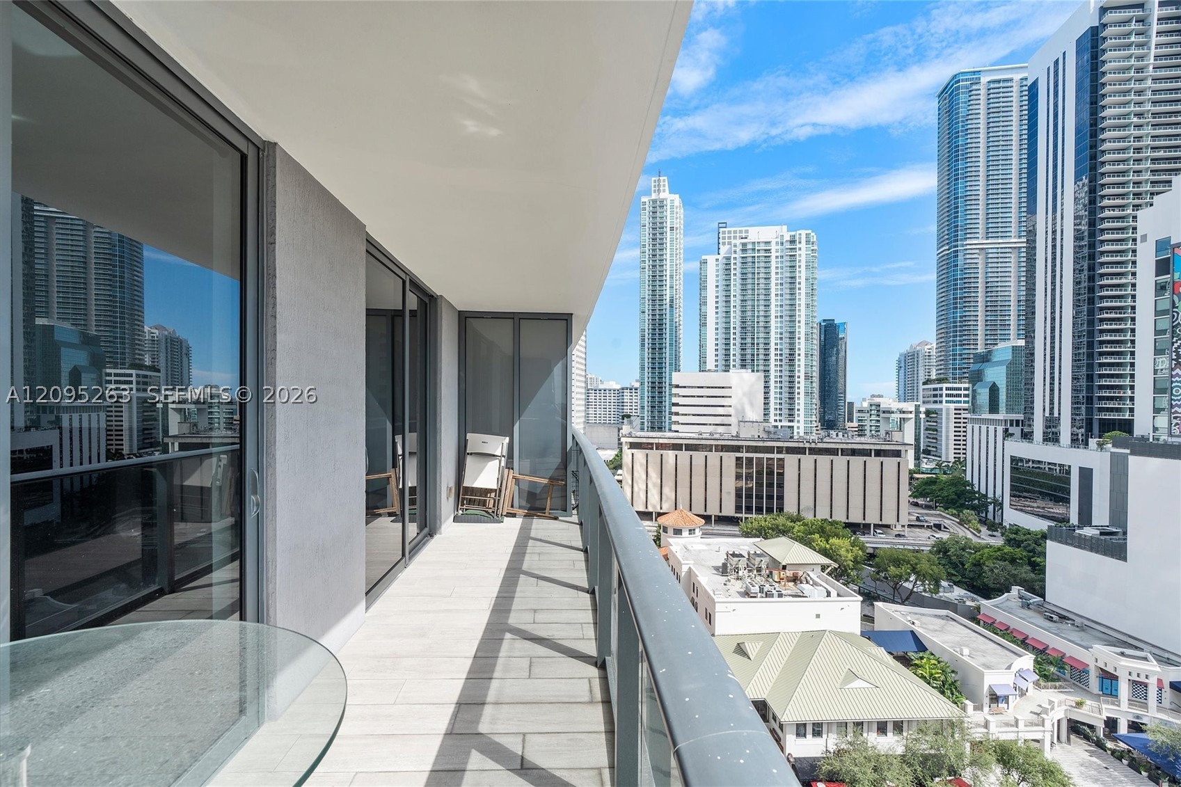 image Brickell Heights East21