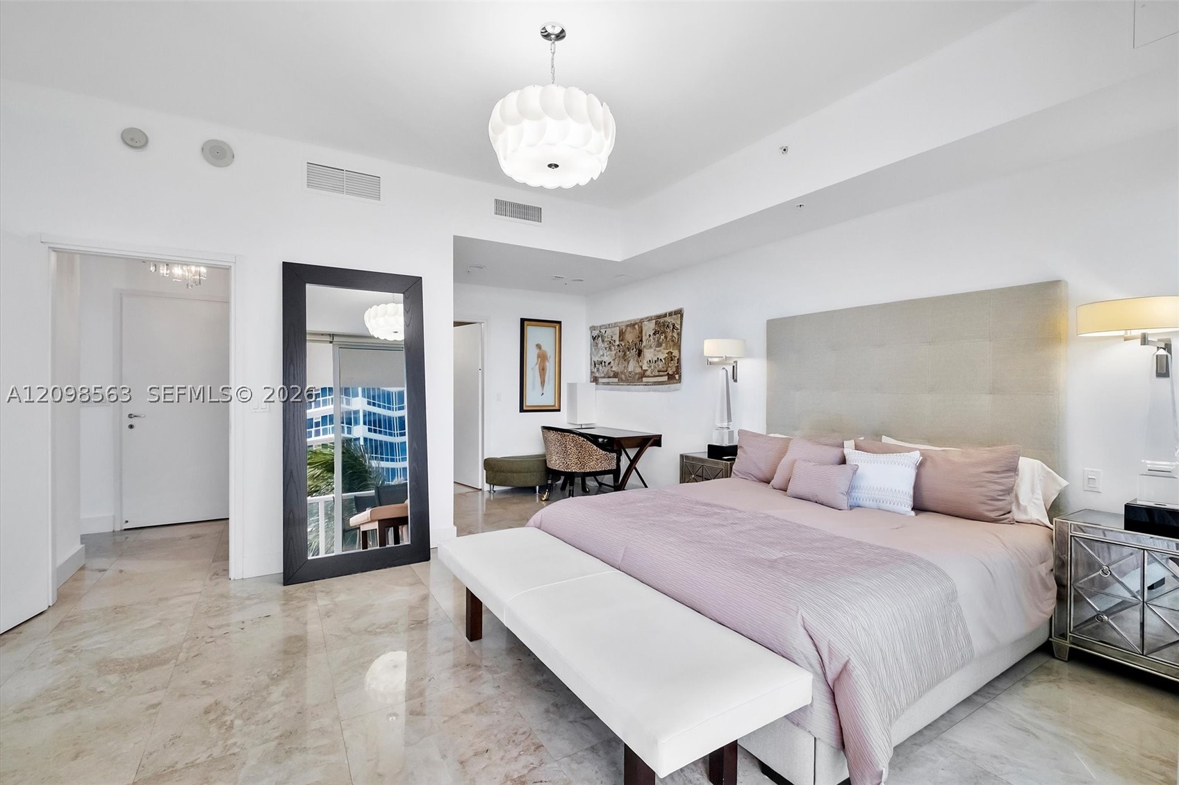 image Continuum South Beach North Tower11