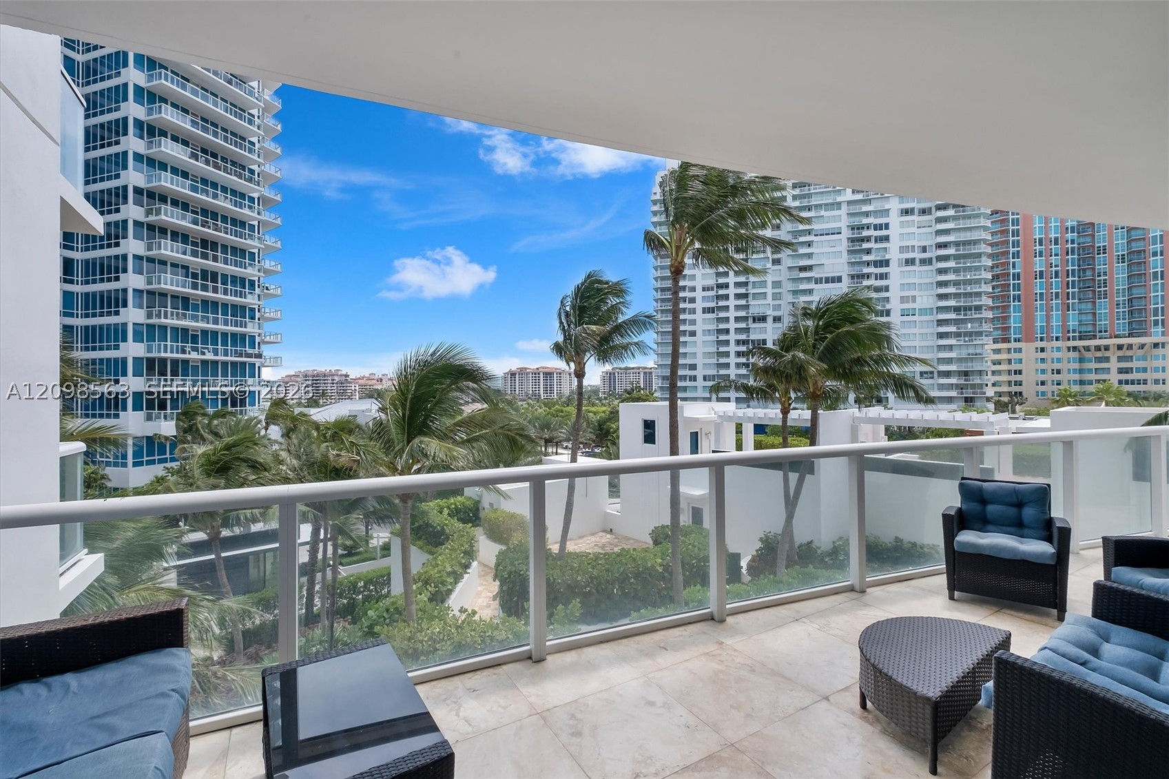 image Continuum South Beach North Tower12
