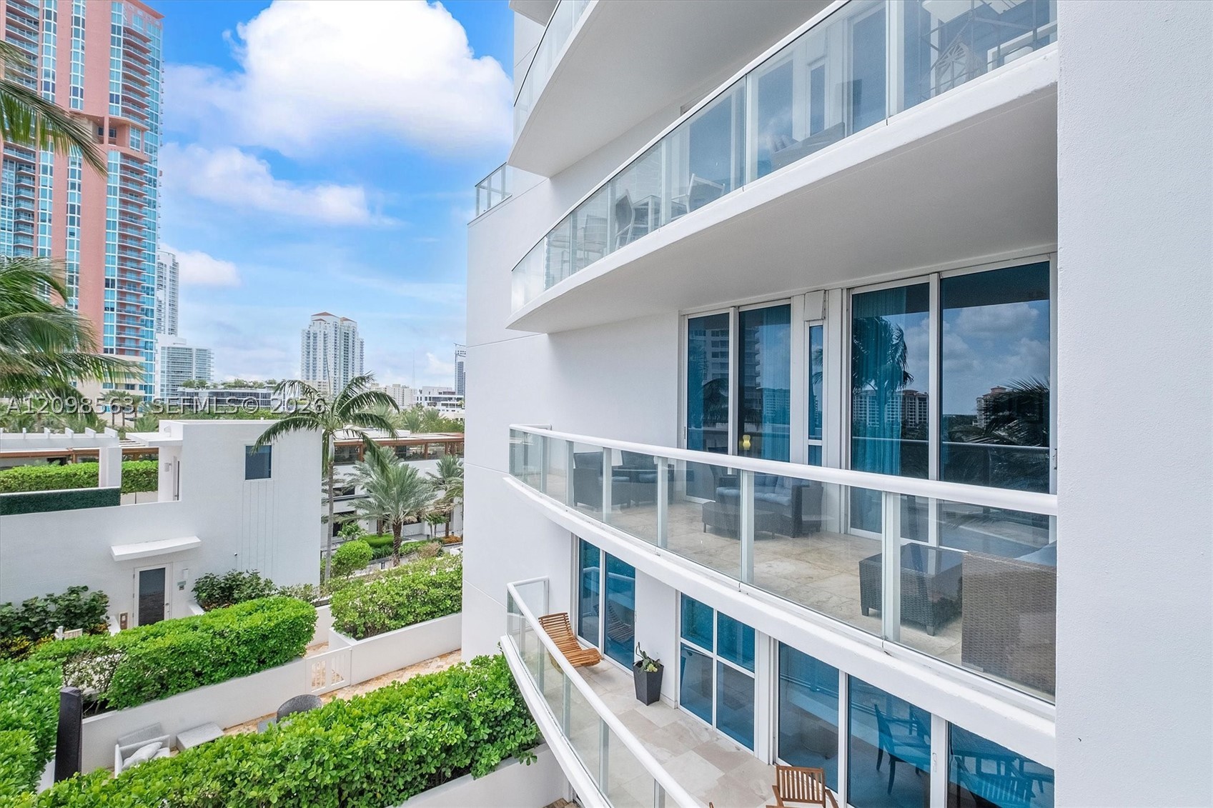 image Continuum South Beach North Tower15