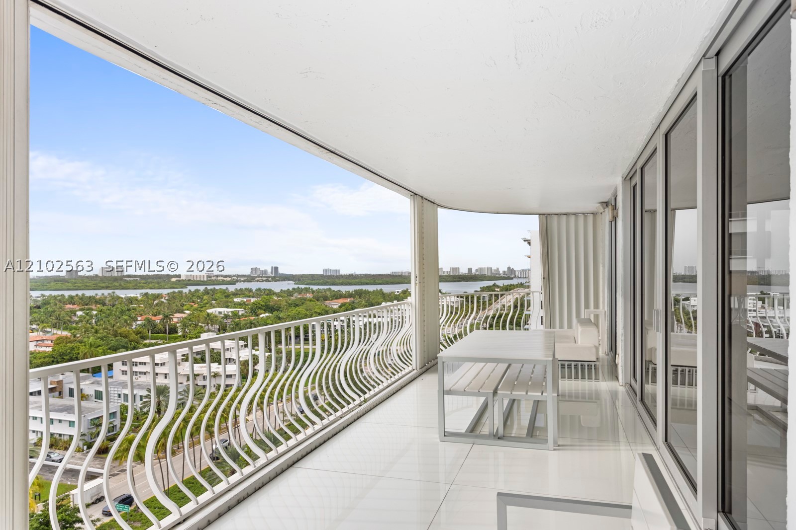 image Bal Harbour 10136