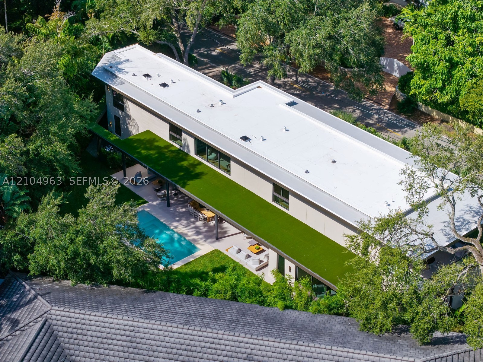 4253 Ingraham Hwy Miami, FL 33133