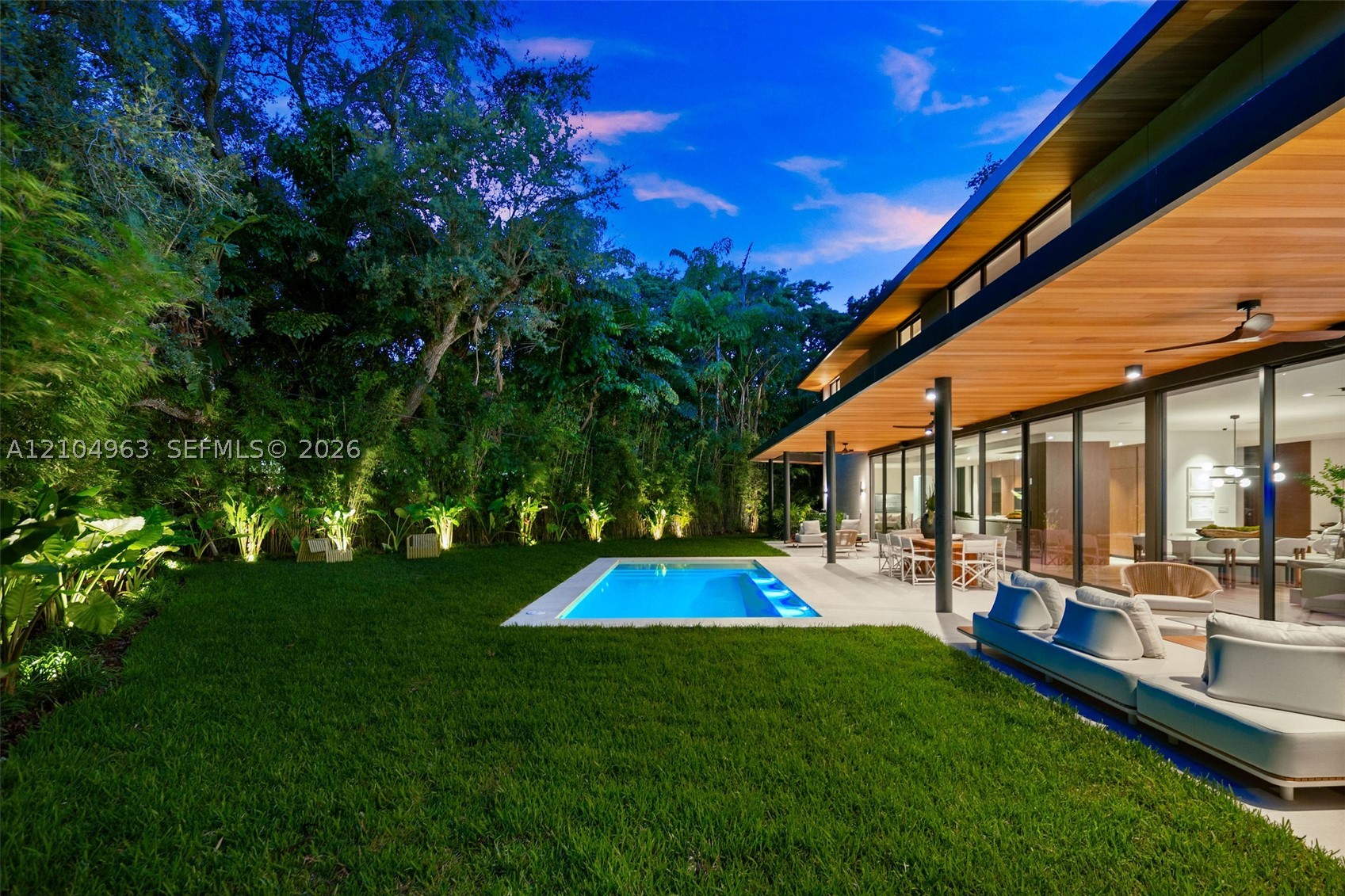 4253 Ingraham Hwy Miami, FL 33133