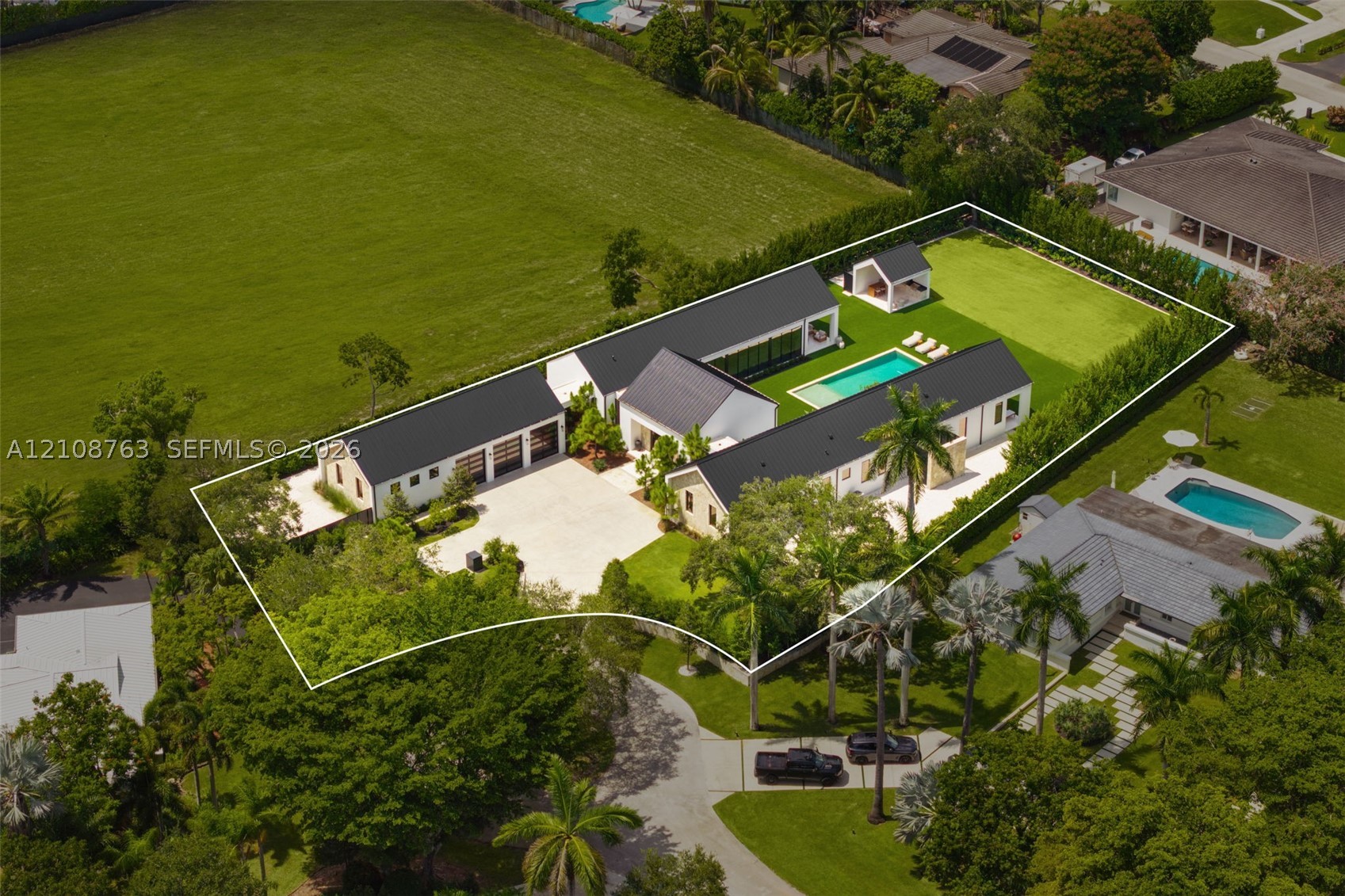 6973 SW 151st St Palmetto Bay, FL 33158