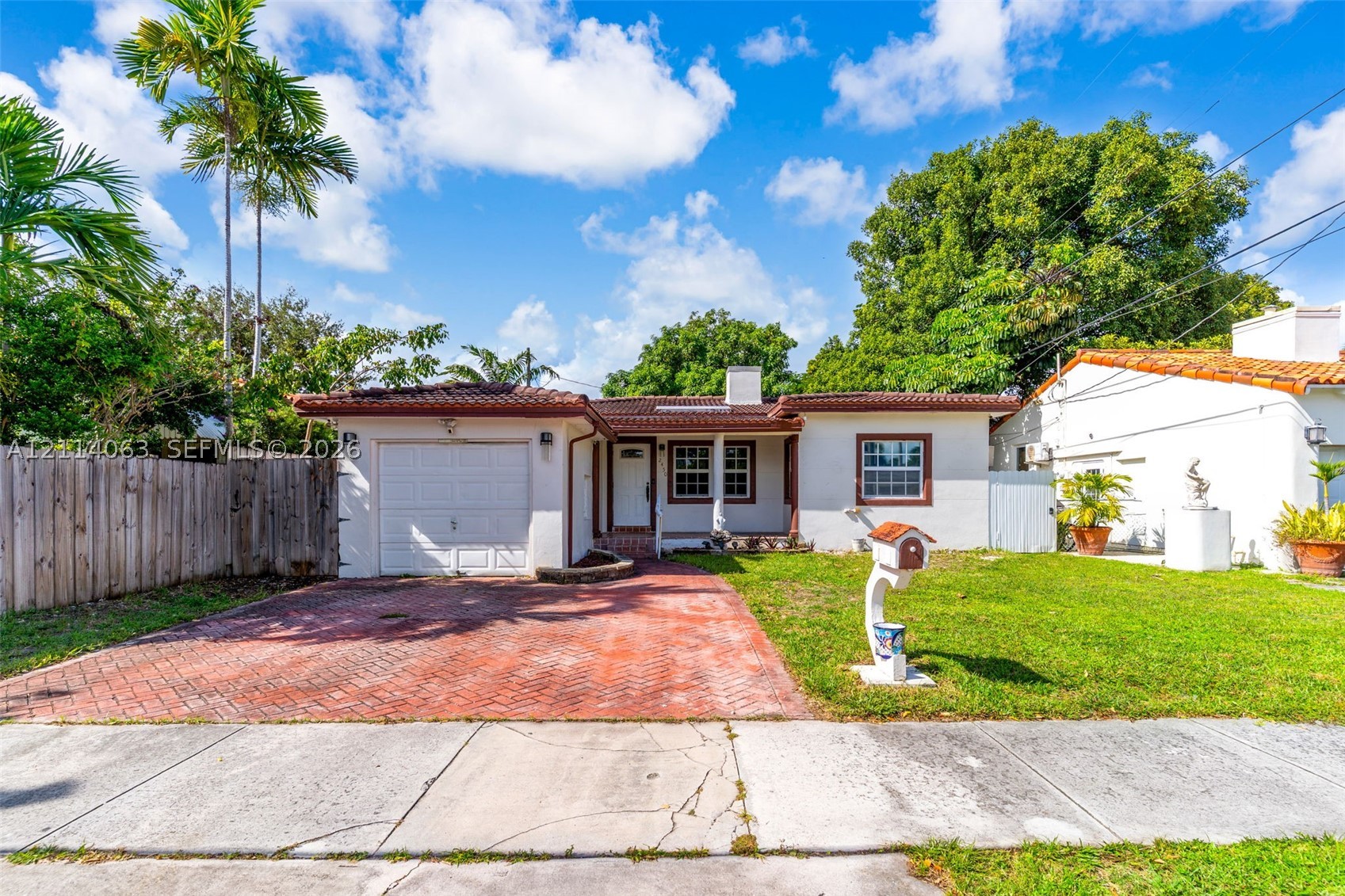 2450 SW 7th Ave