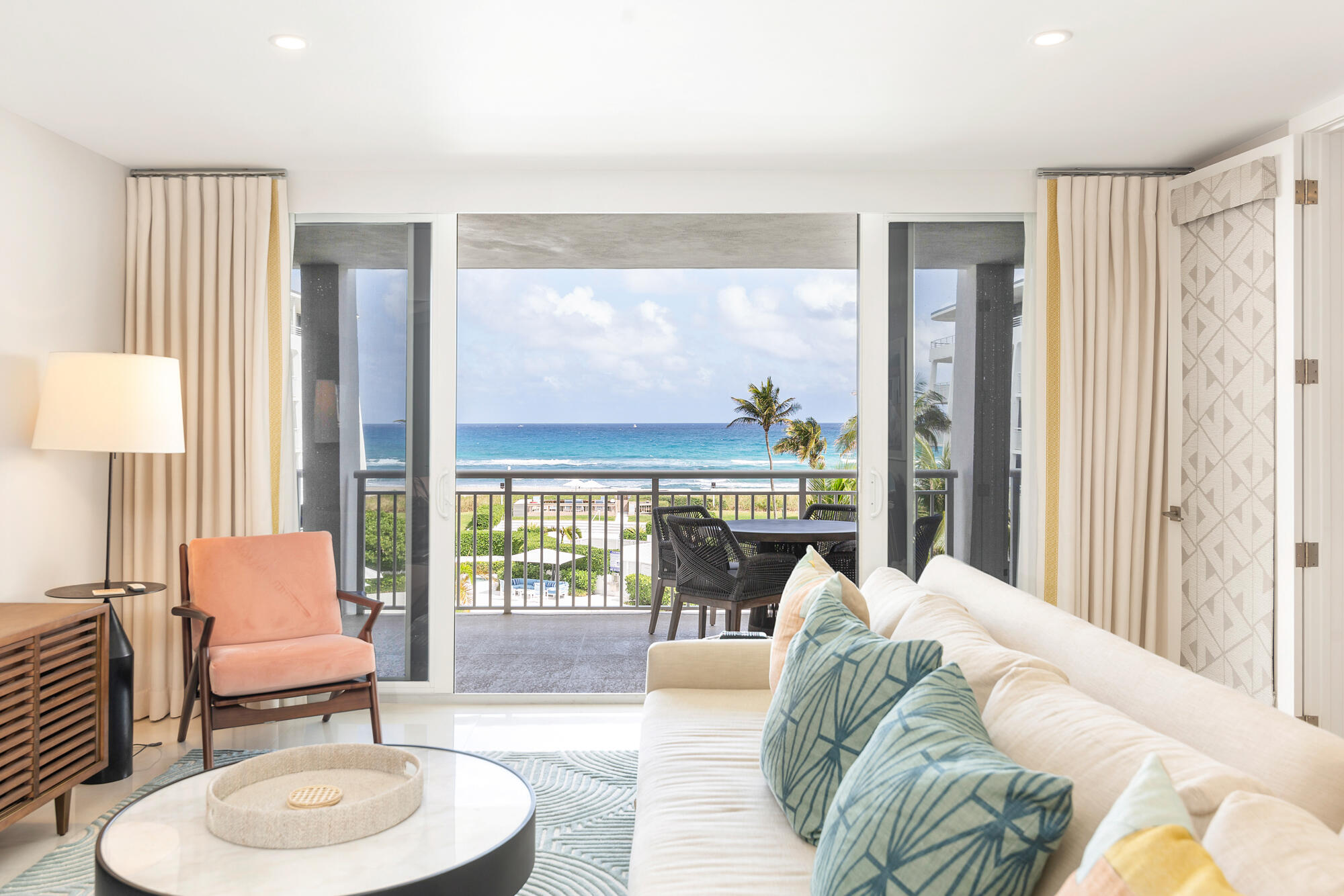 2600 S Ocean #302w Palm Beach, FL 33480