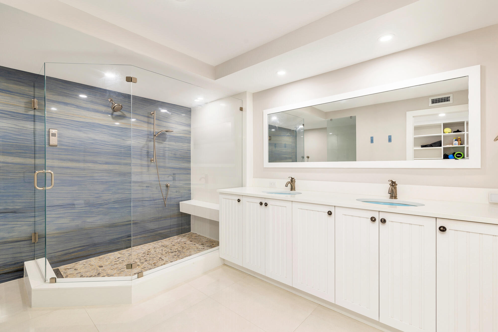 2600 S Ocean #302w Palm Beach, FL 33480