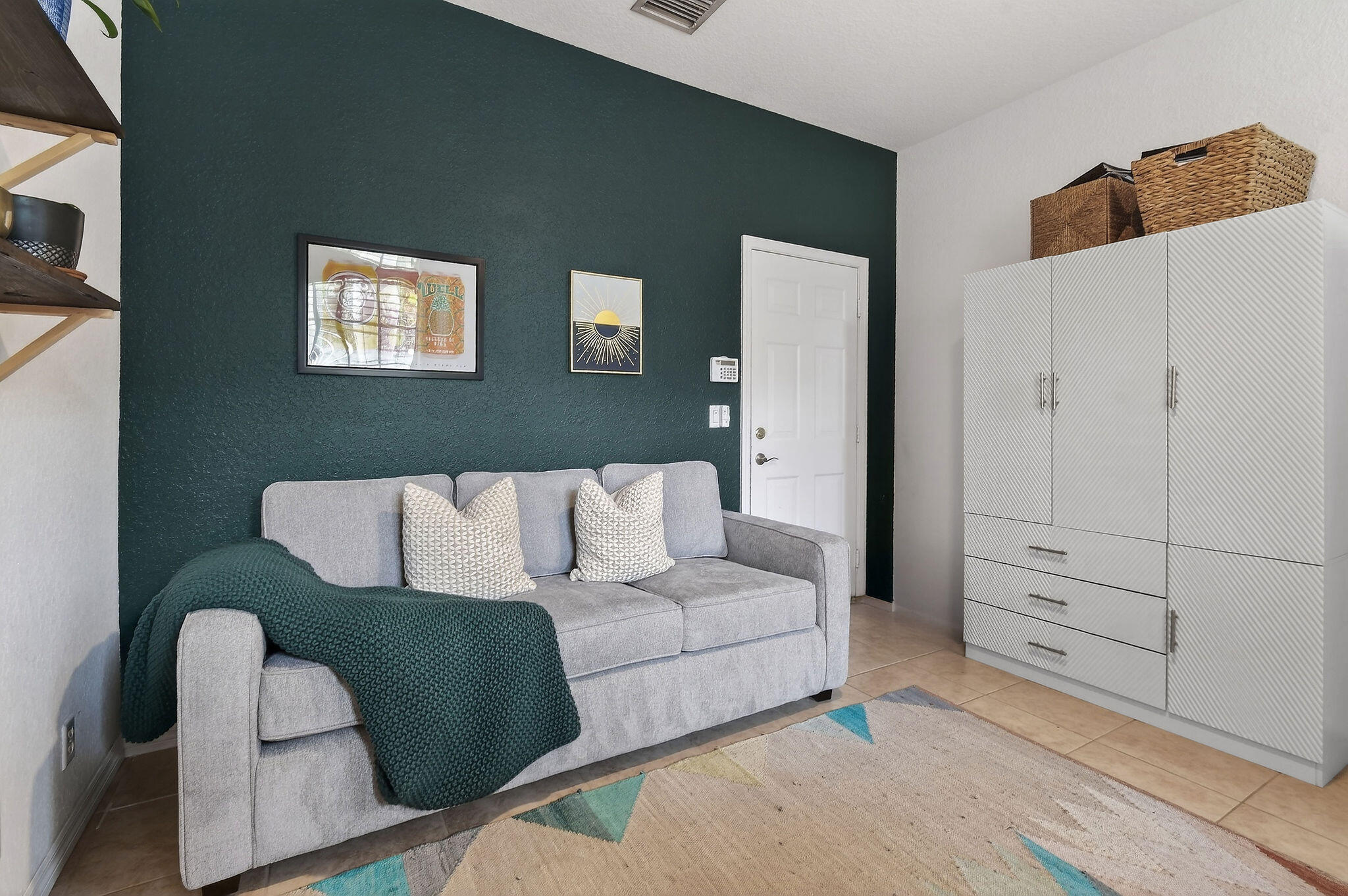 355 E Thatch Palm #103 Jupiter, FL 33458