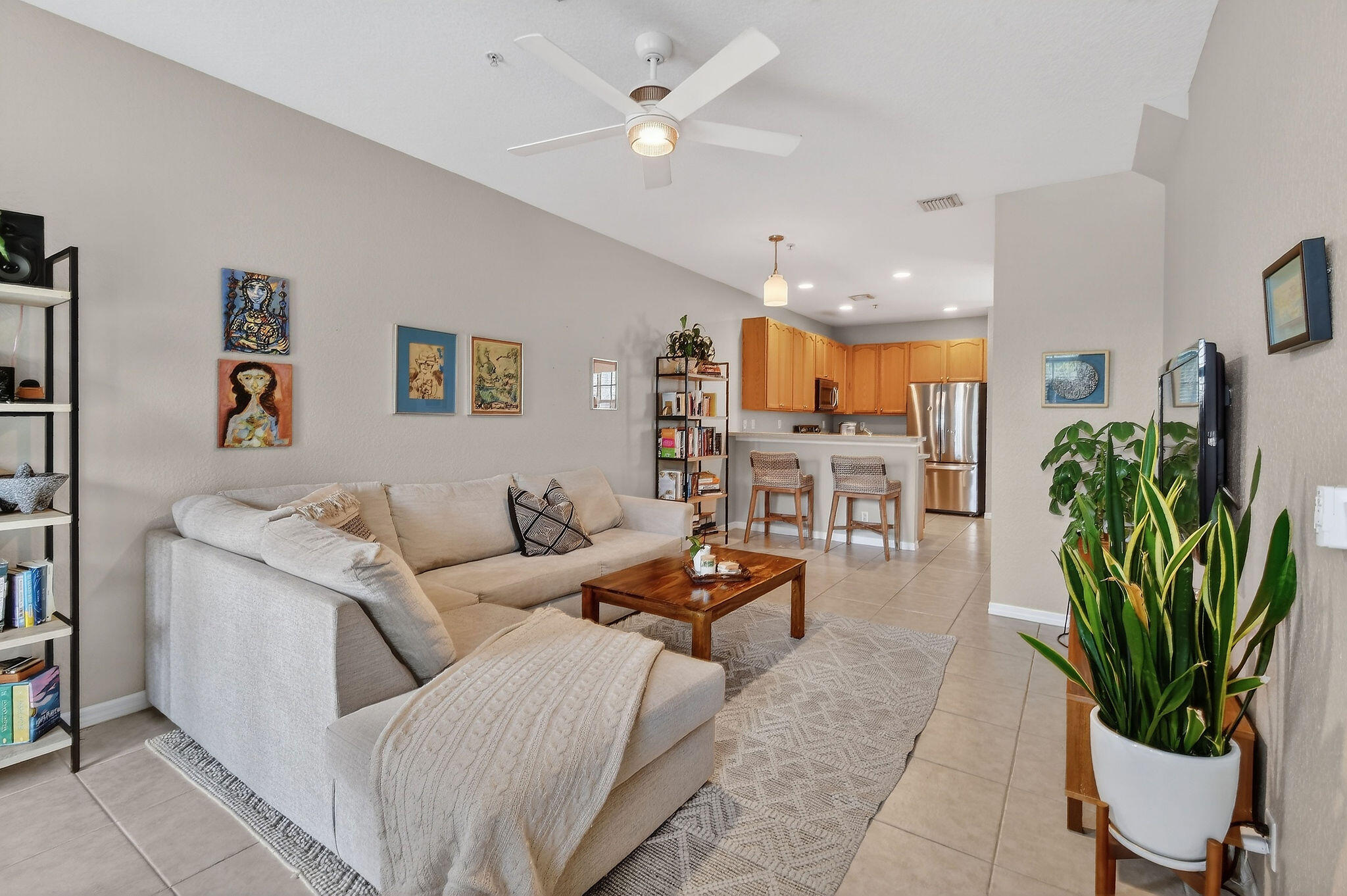 355 E Thatch Palm #103 Jupiter, FL 33458