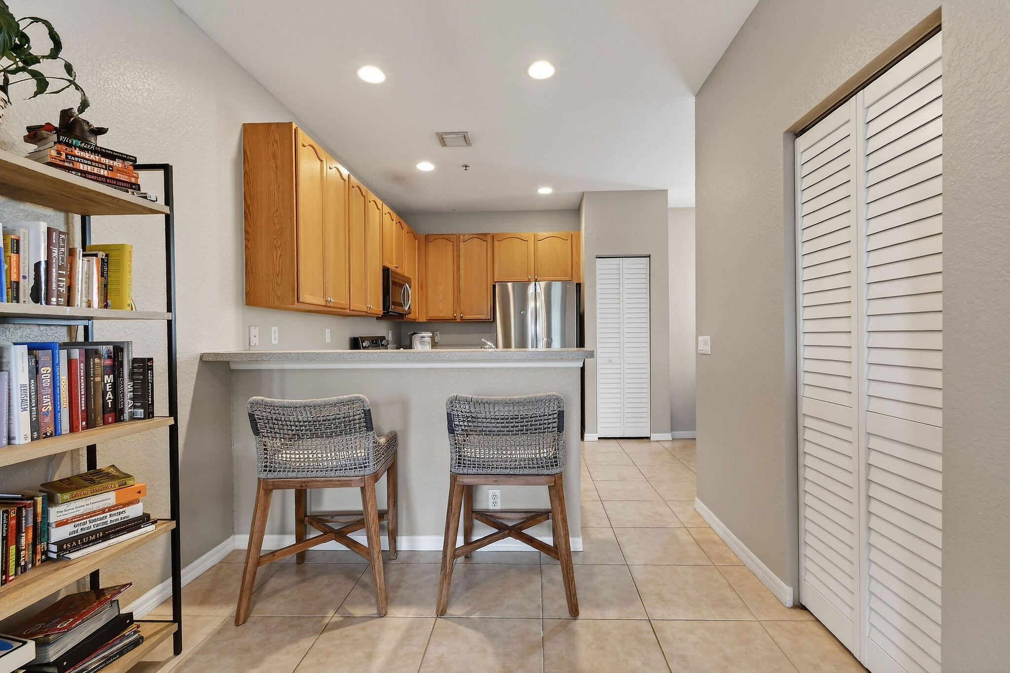 355 E Thatch Palm #103 Jupiter, FL 33458