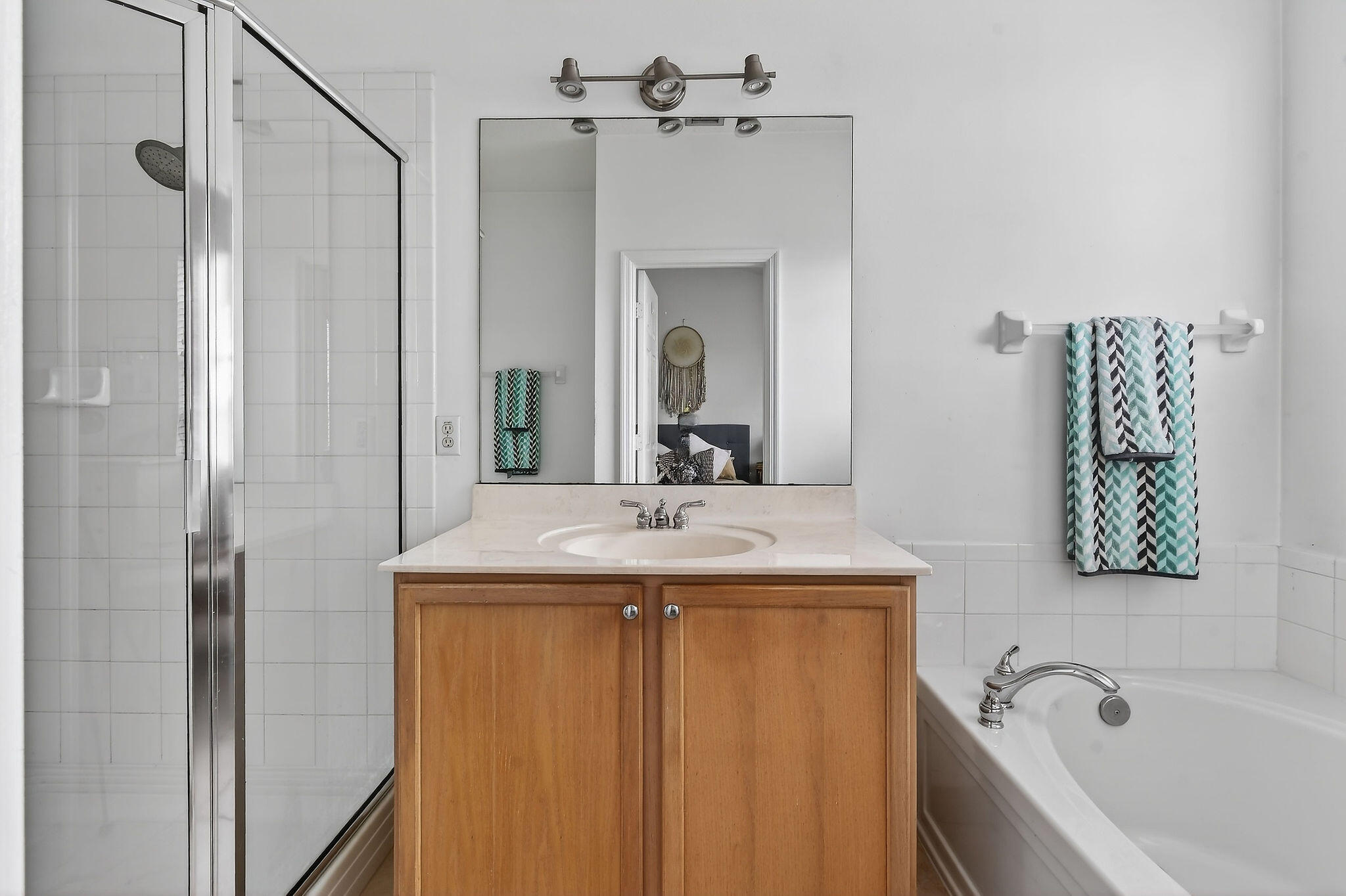 355 E Thatch Palm #103 Jupiter, FL 33458