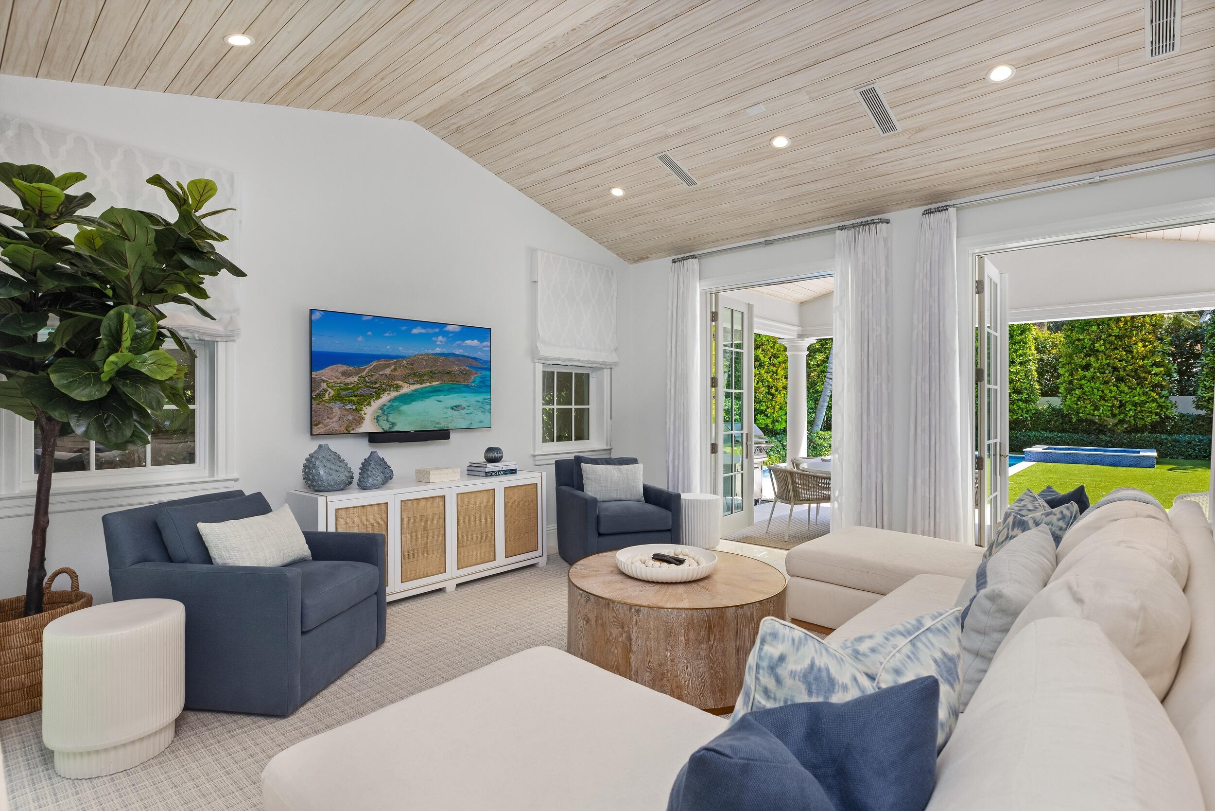 211 Ocean Palm Beach, FL 33480