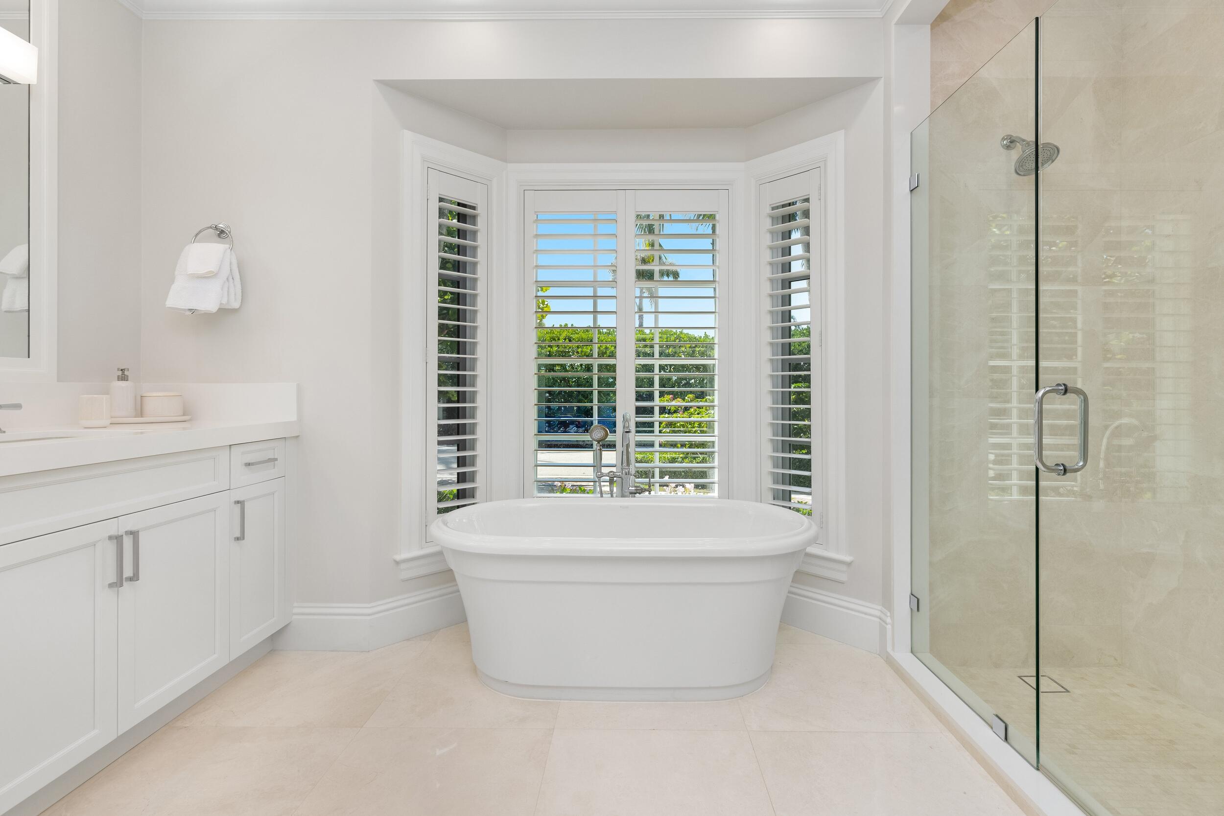 211 Ocean Palm Beach, FL 33480