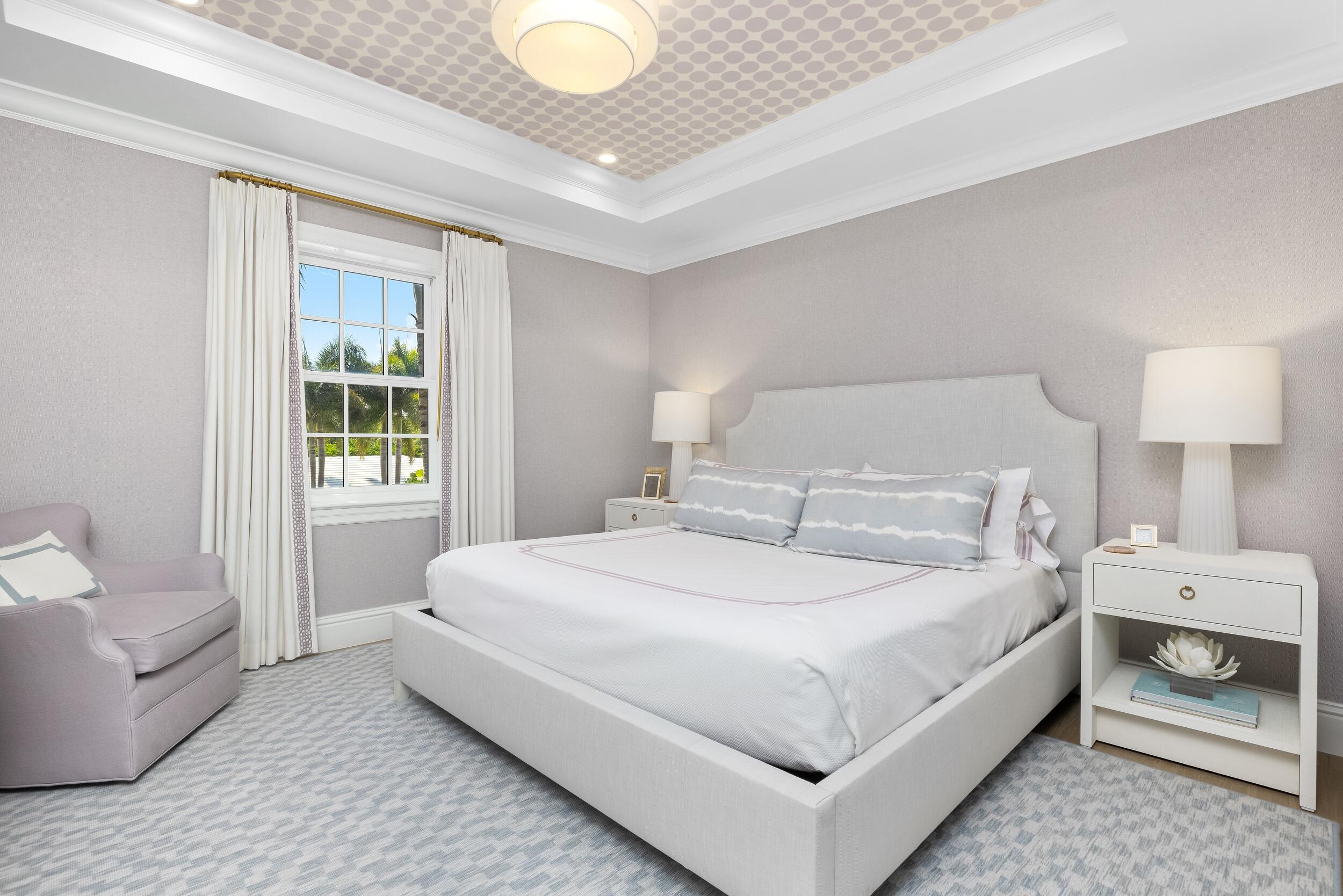 211 Ocean Palm Beach, FL 33480