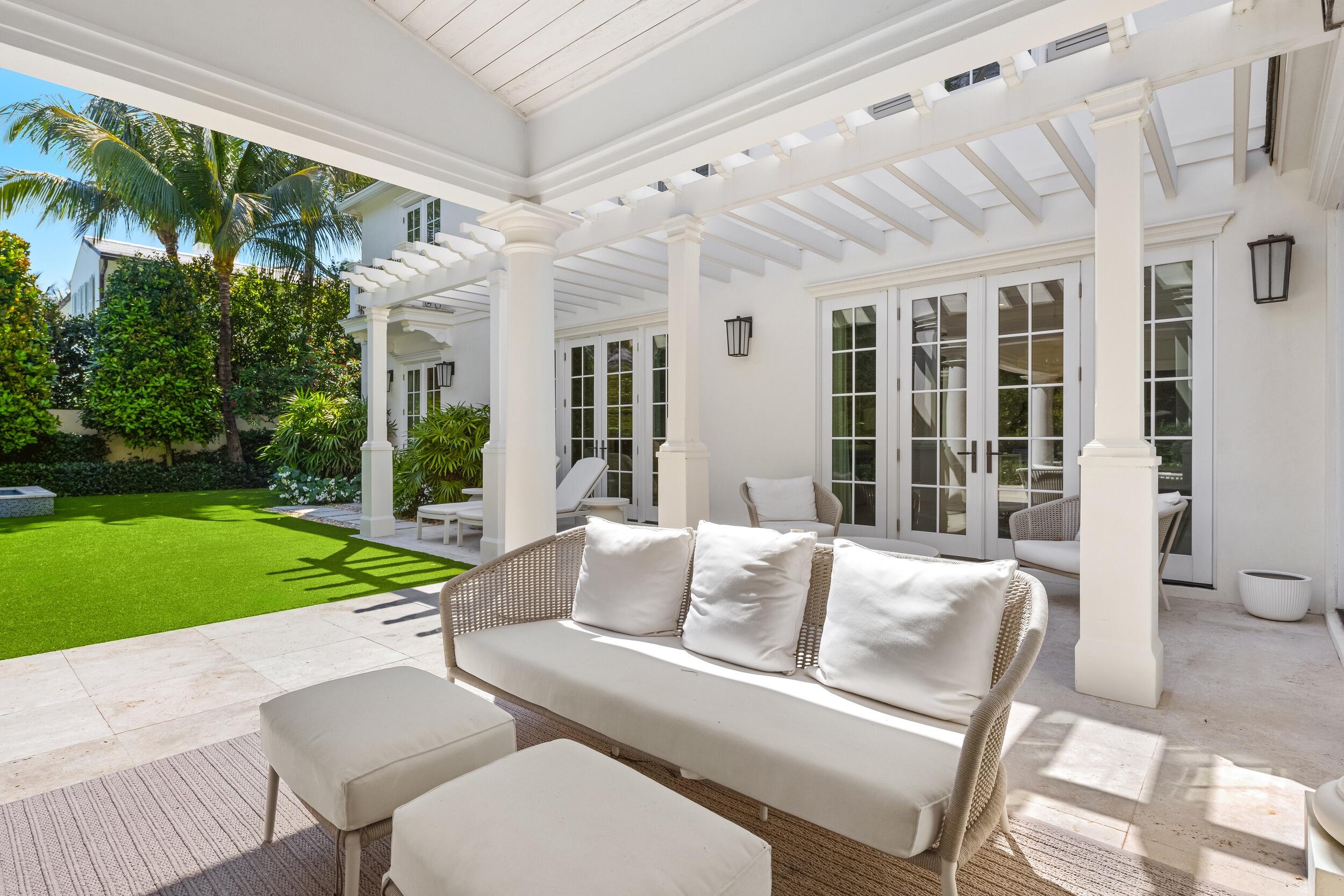 211 Ocean Palm Beach, FL 33480