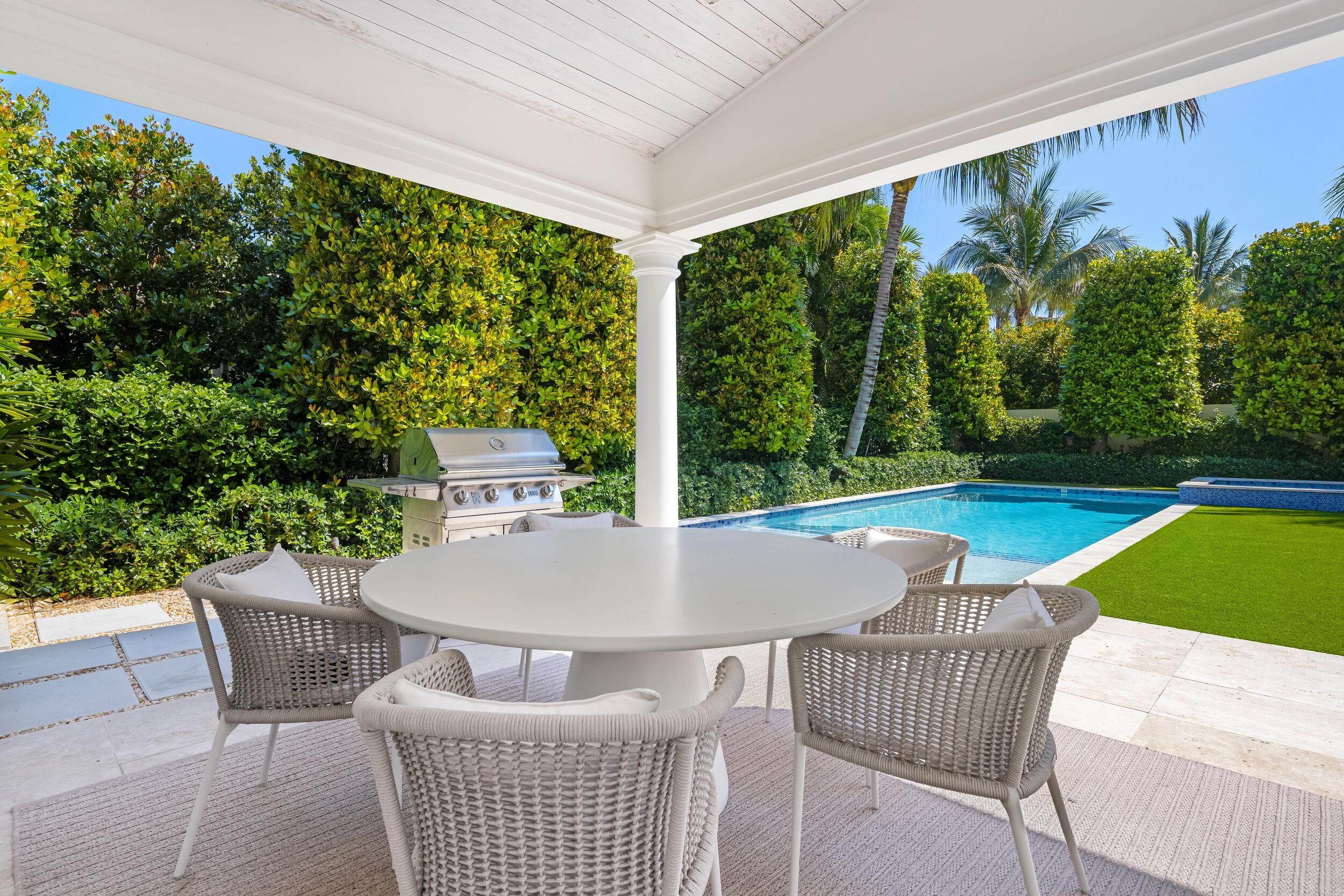211 Ocean Palm Beach, FL 33480