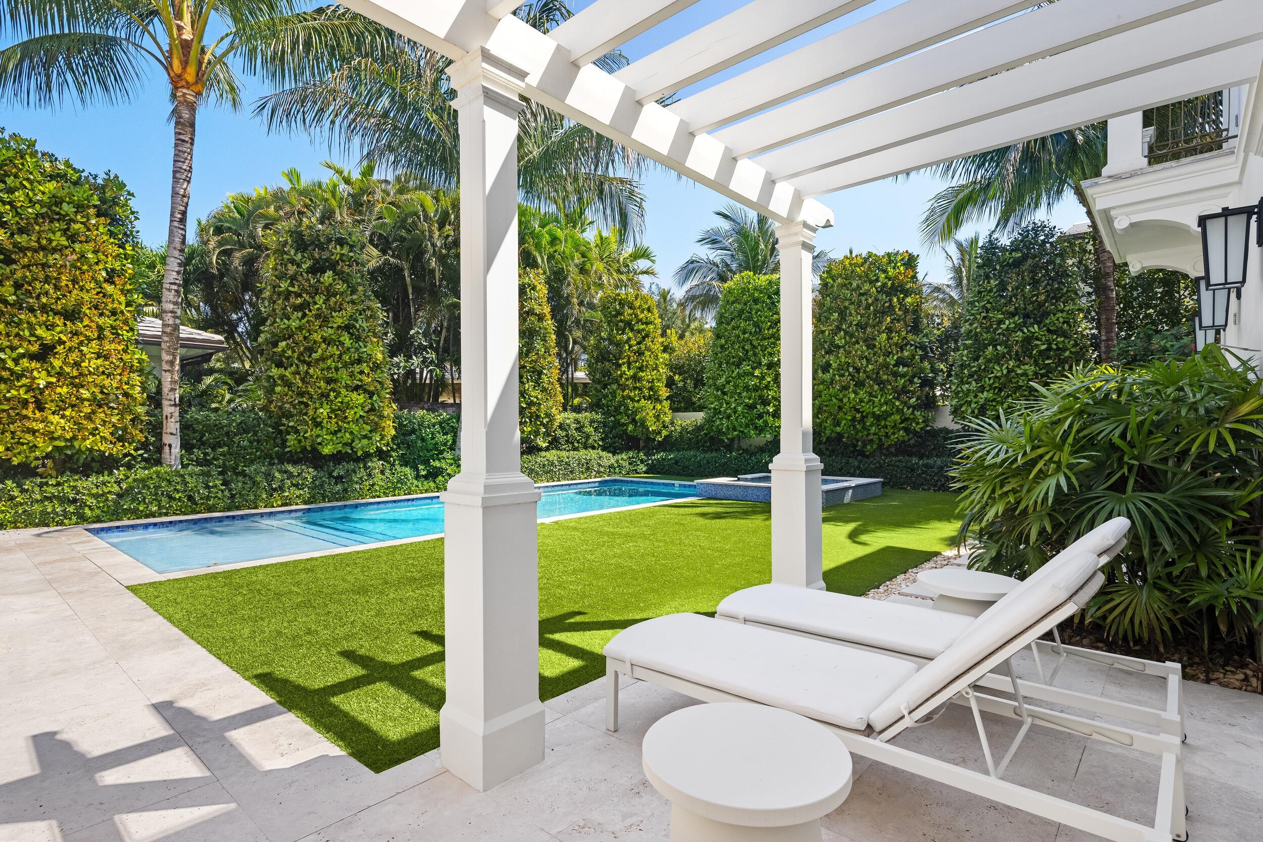 211 Ocean Palm Beach, FL 33480