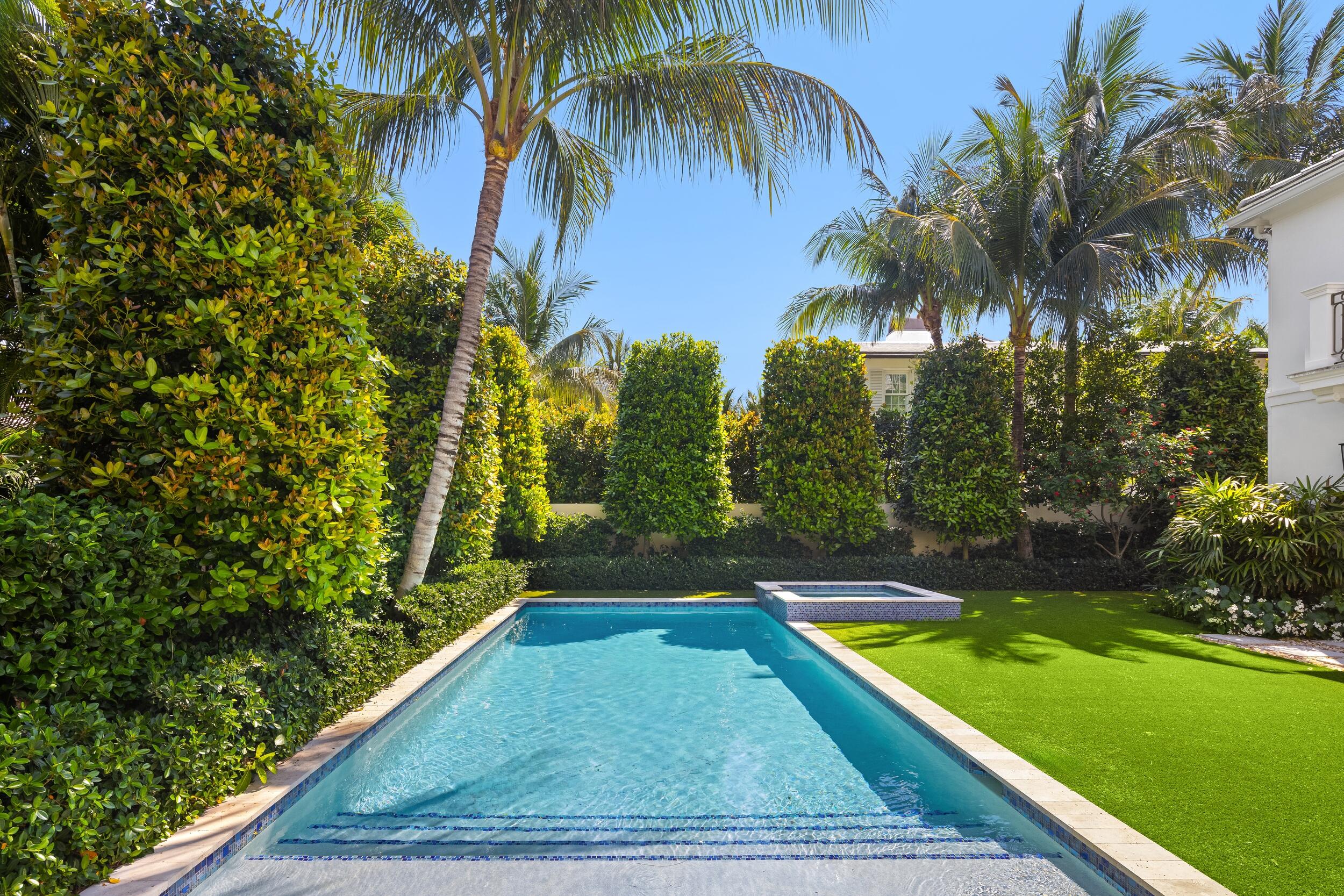 211 Ocean Palm Beach, FL 33480