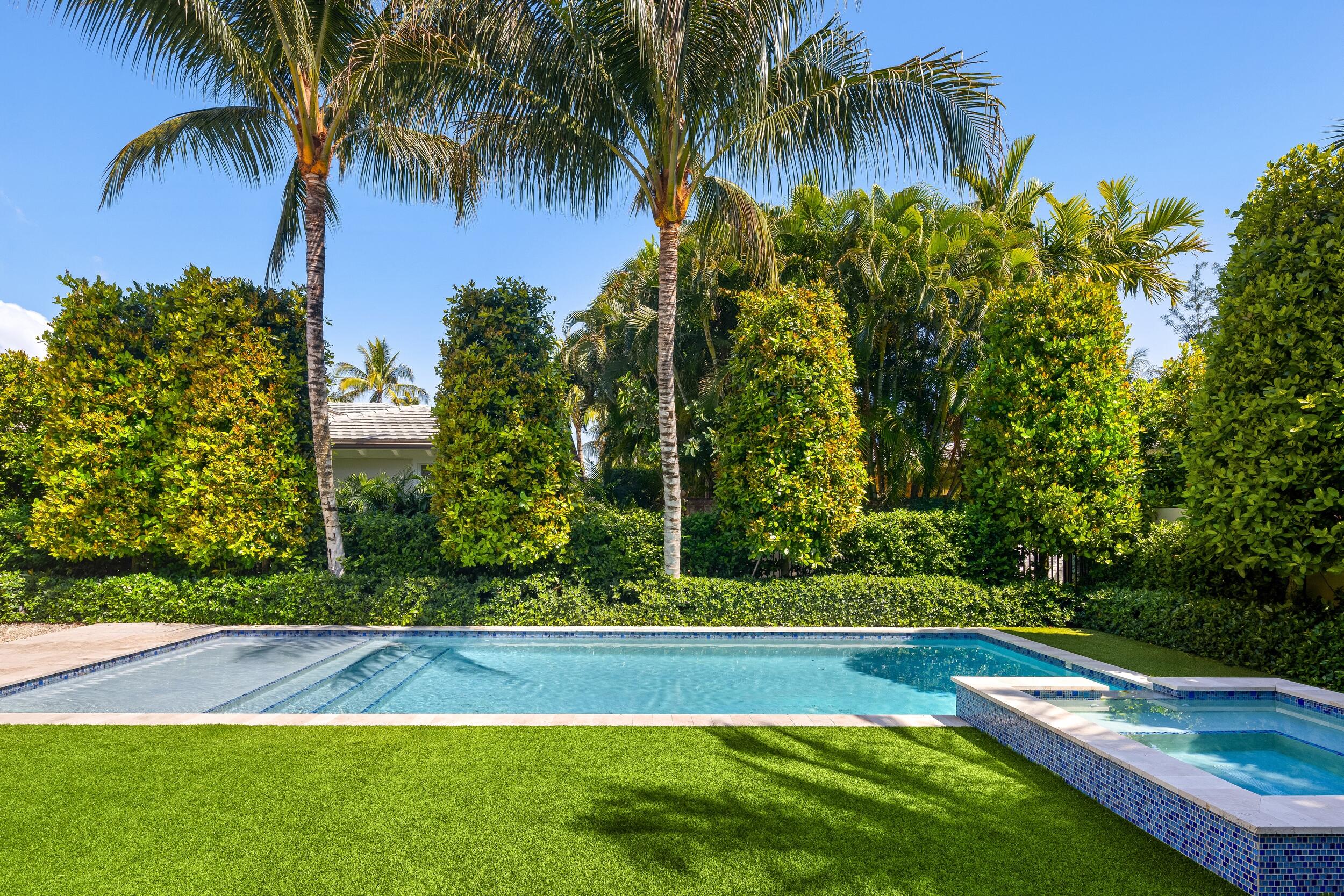 211 Ocean Palm Beach, FL 33480