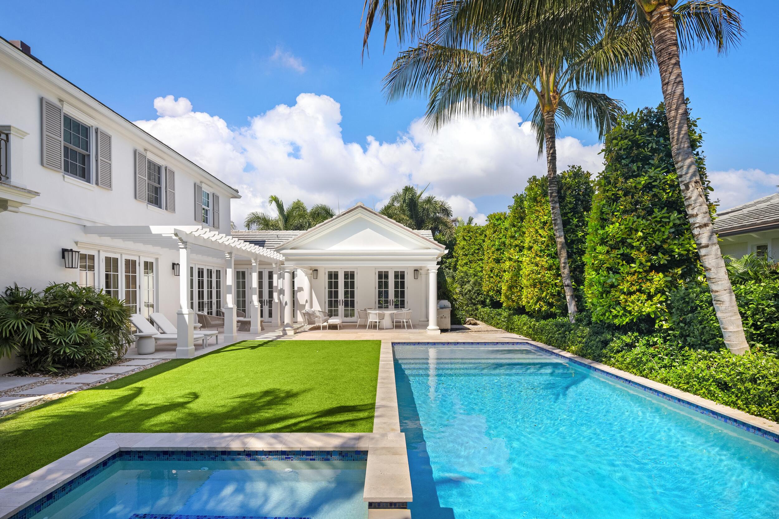 211 Ocean Palm Beach, FL 33480