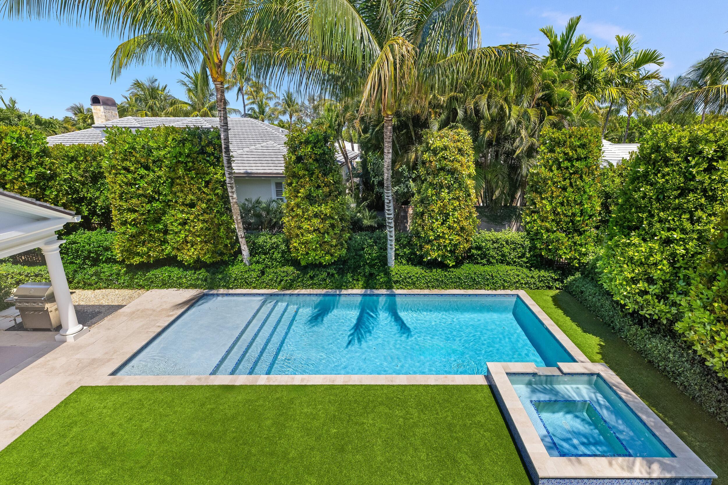 211 Ocean Palm Beach, FL 33480