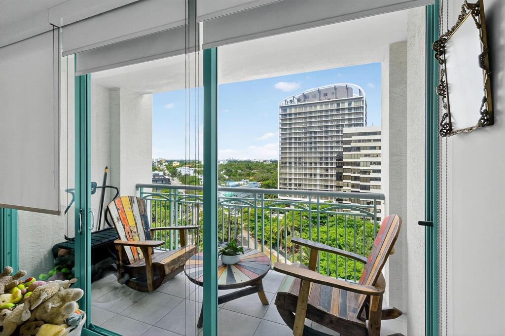 3350 SW 27th #1207 Coconut Grove, FL 33133