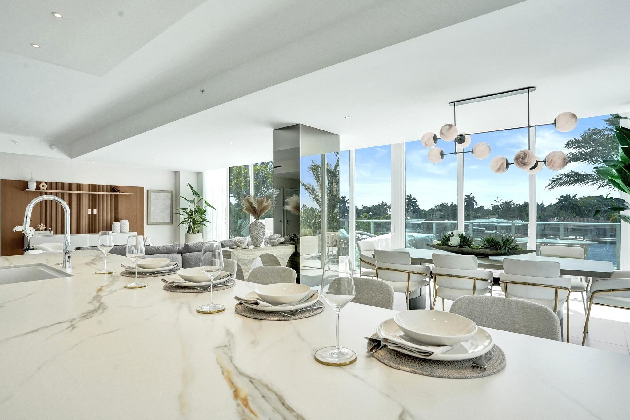 407 N Riverside #303 Pompano Beach, FL 33062