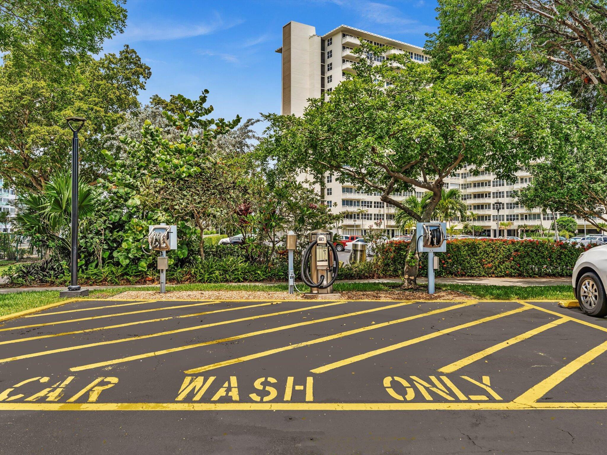 3300 NE 36th #708 Fort Lauderdale, FL 33308