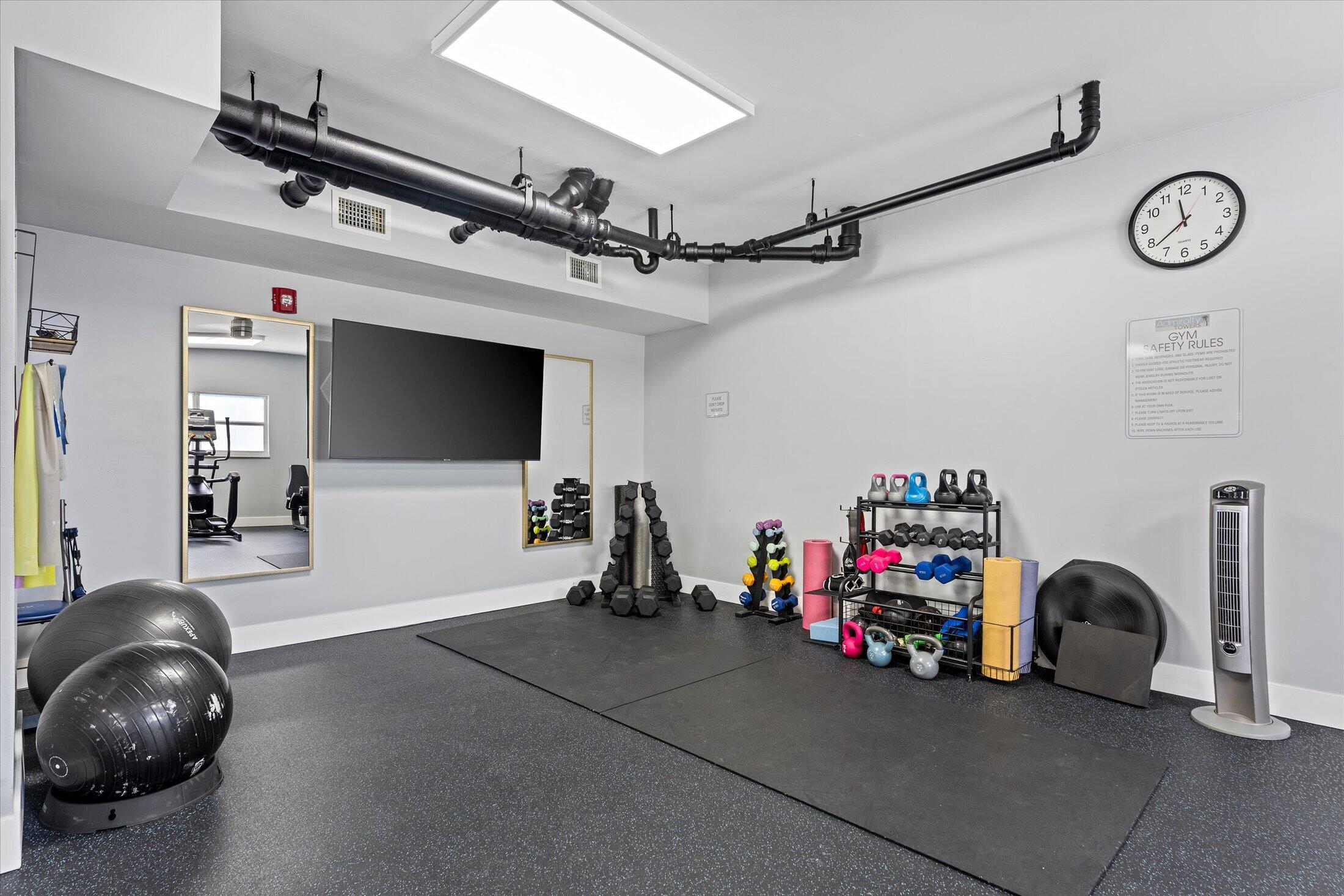 750 N Ocean #710 Pompano Beach, FL 33062