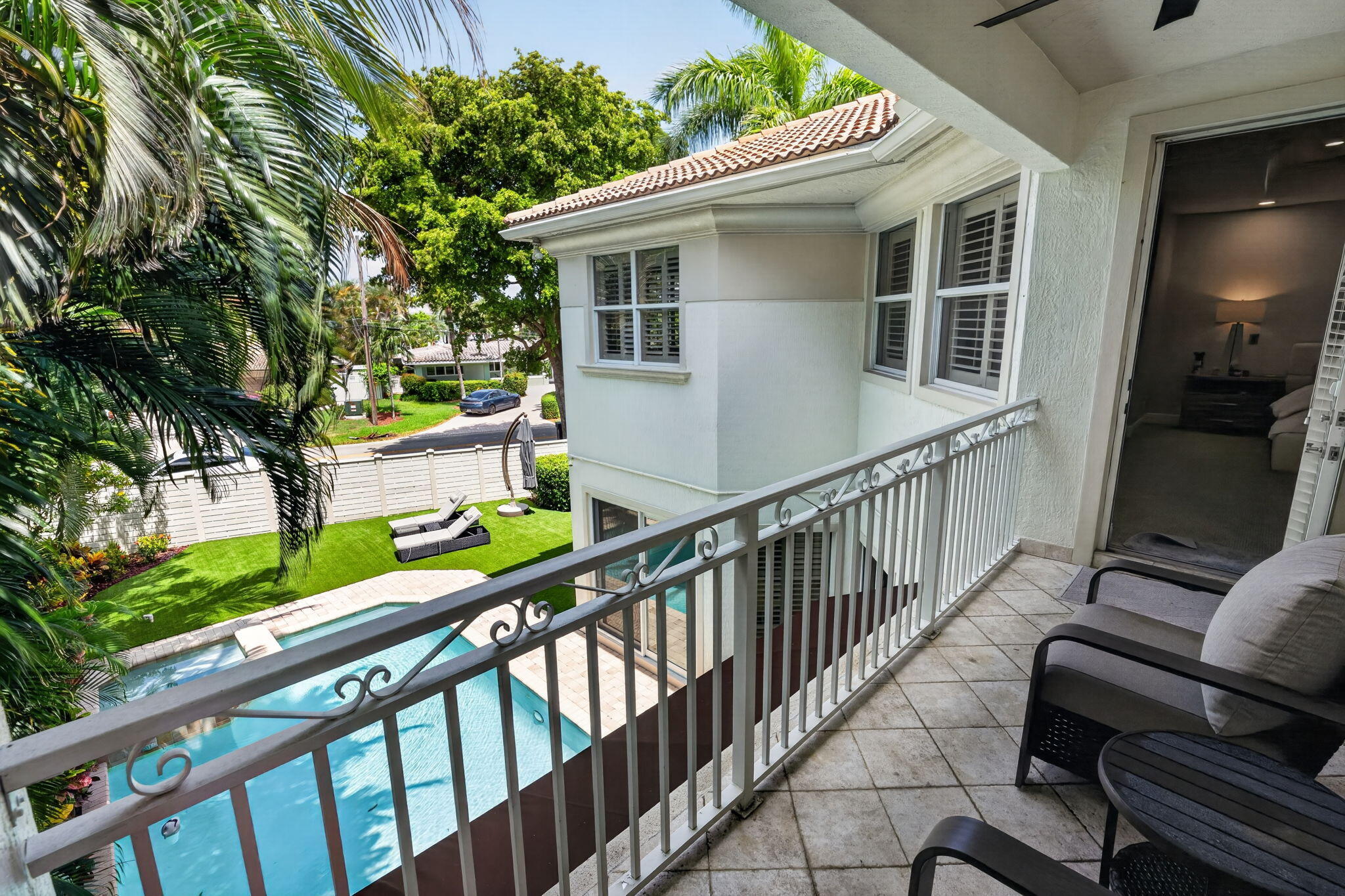 2844 NE 26th Lighthouse Point, FL 33064