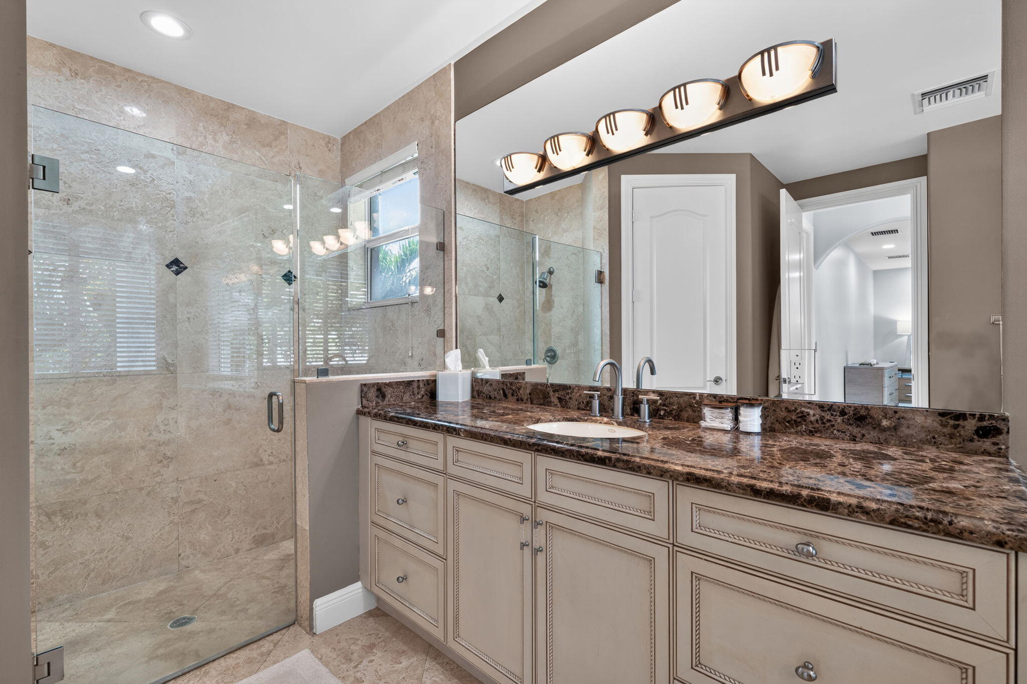 2844 NE 26th Lighthouse Point, FL 33064