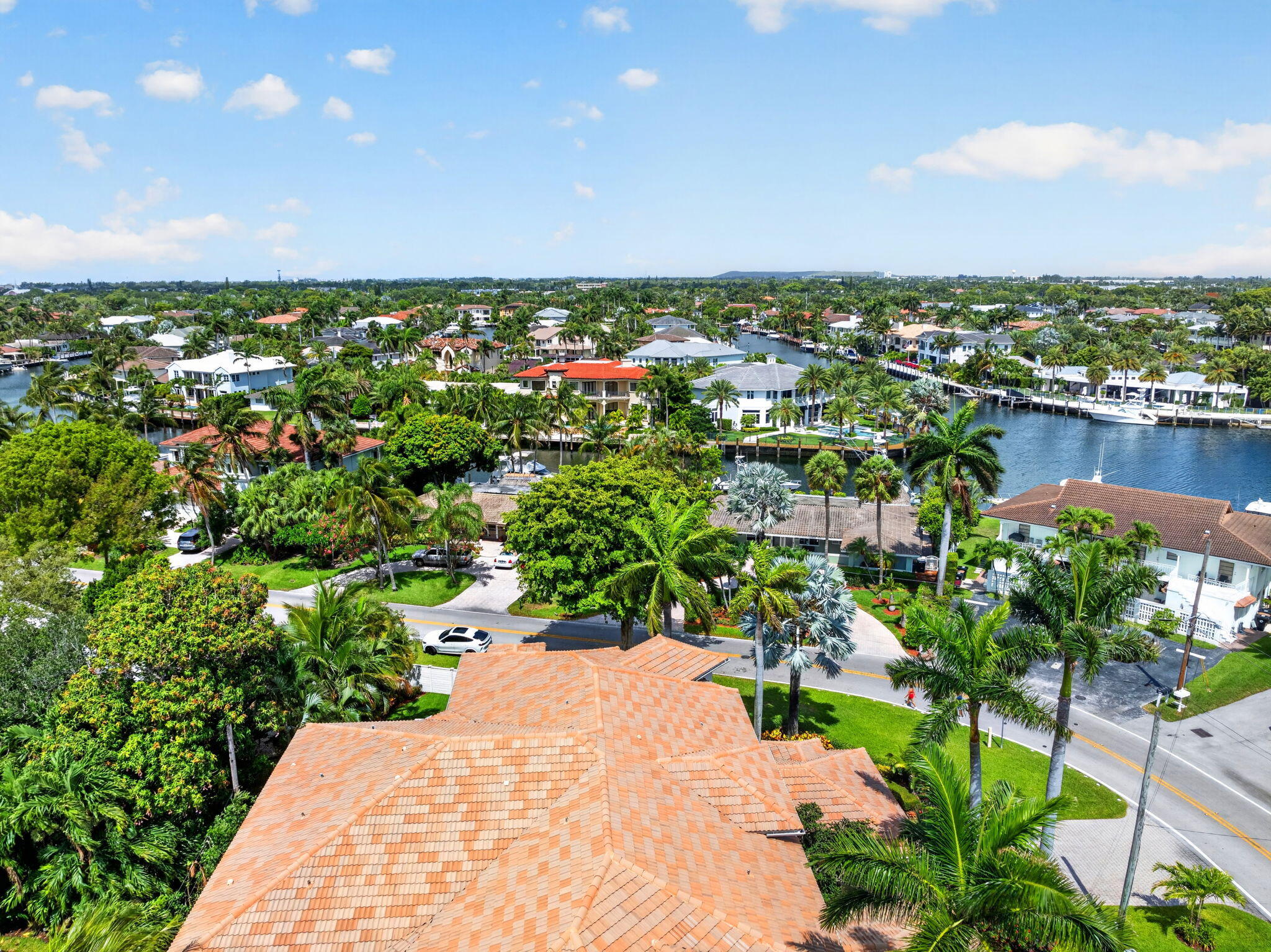 2844 NE 26th Lighthouse Point, FL 33064