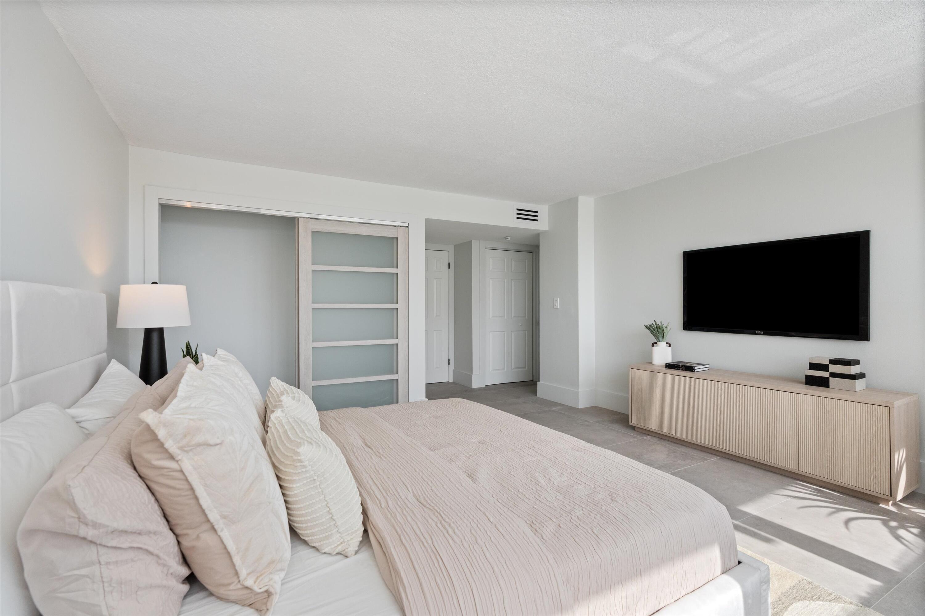 2800 E Sunrise #4c Fort Lauderdale, FL 33304