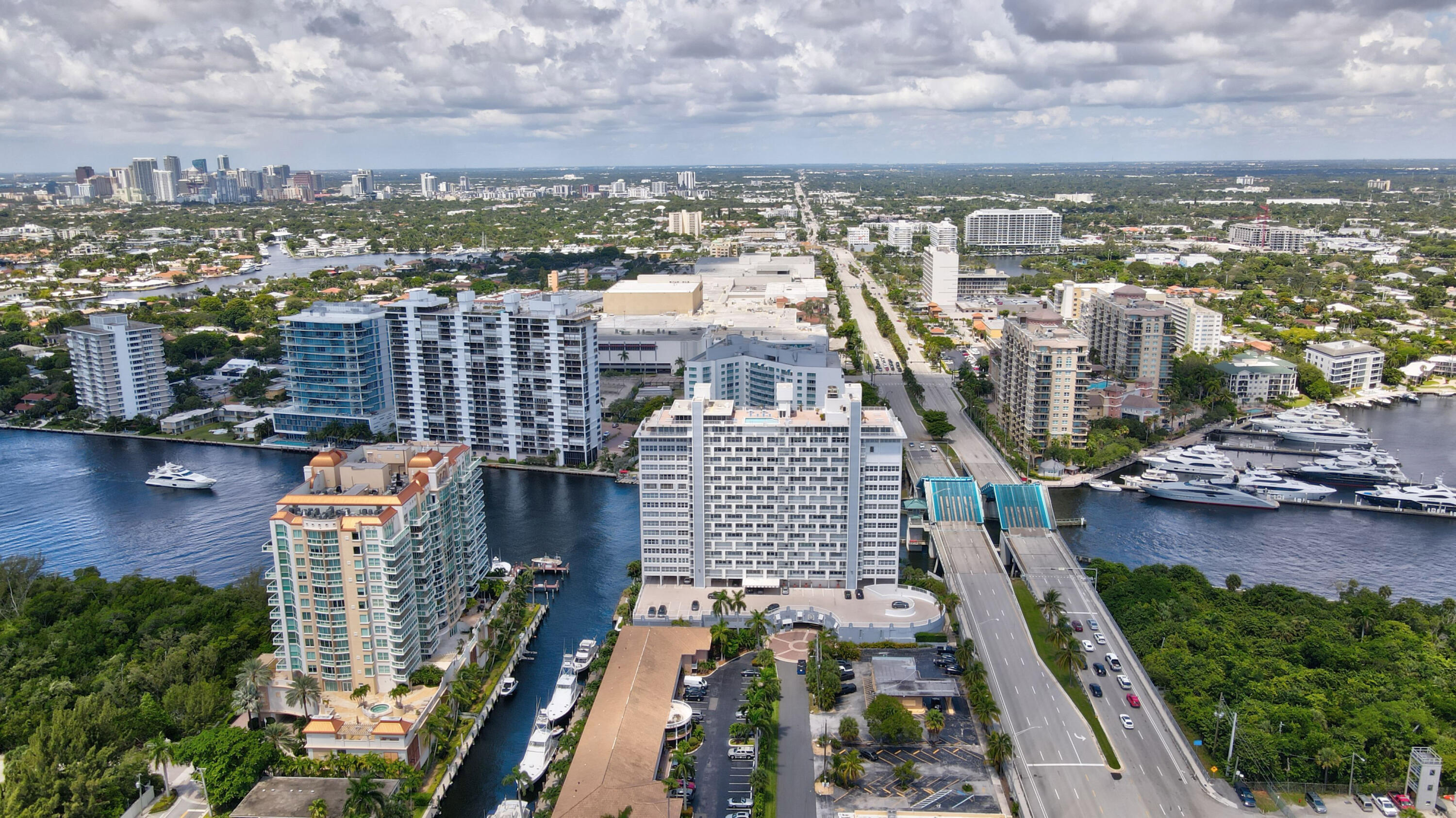 2800 E Sunrise #4c Fort Lauderdale, FL 33304
