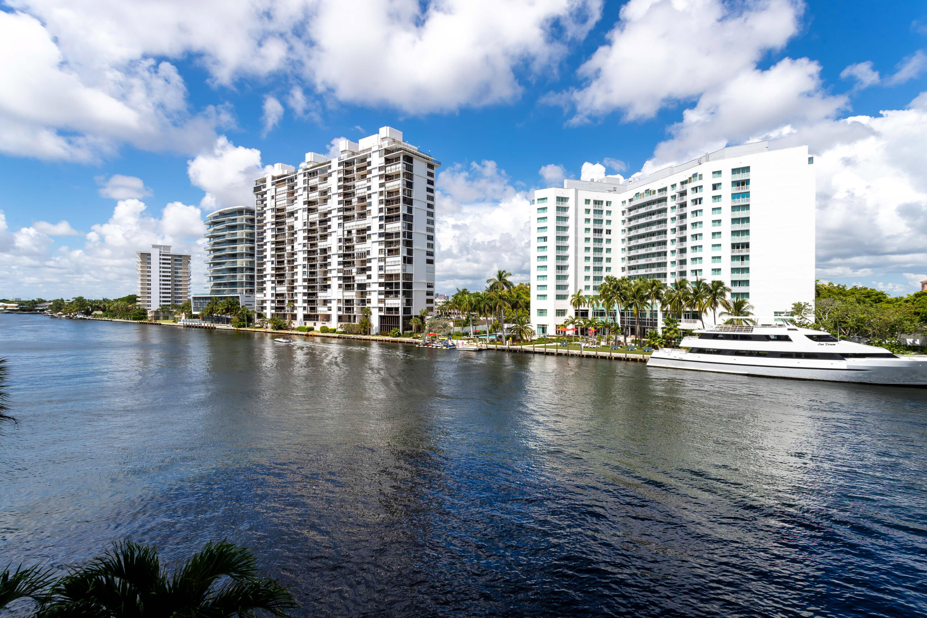 2800 E Sunrise #4c Fort Lauderdale, FL 33304