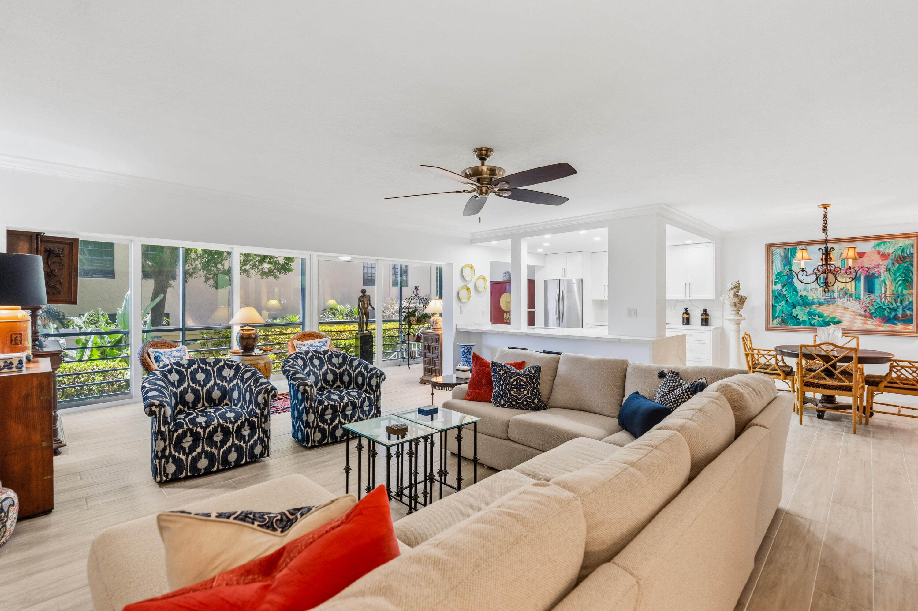 3050 NE 47th #107